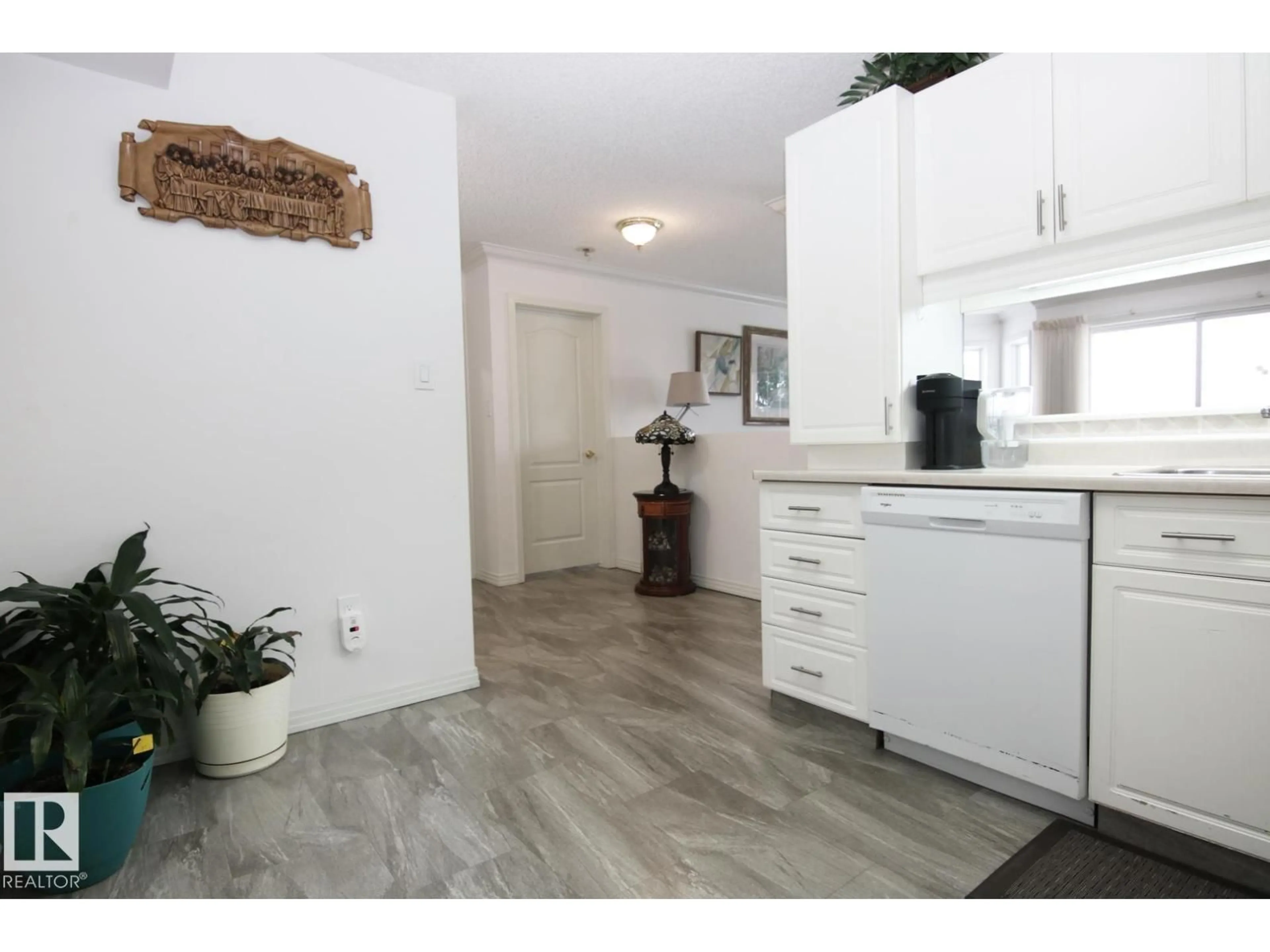 Unknown for 308 - 17150 94A AV NW, Edmonton Alberta T5T6L7