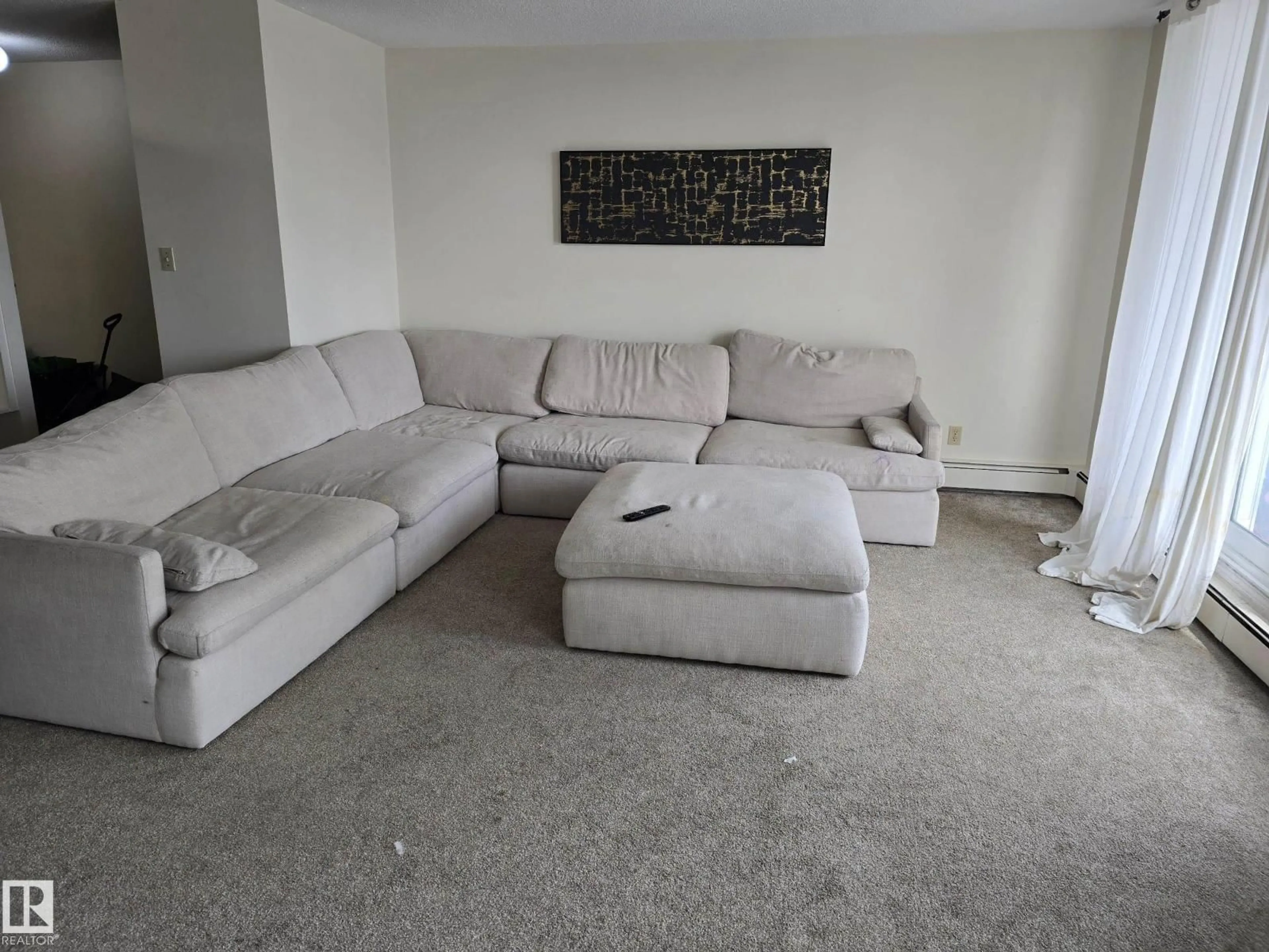 Living room with furniture, unknown for 10160 - 907 116 ST, Edmonton Alberta T5K1V9