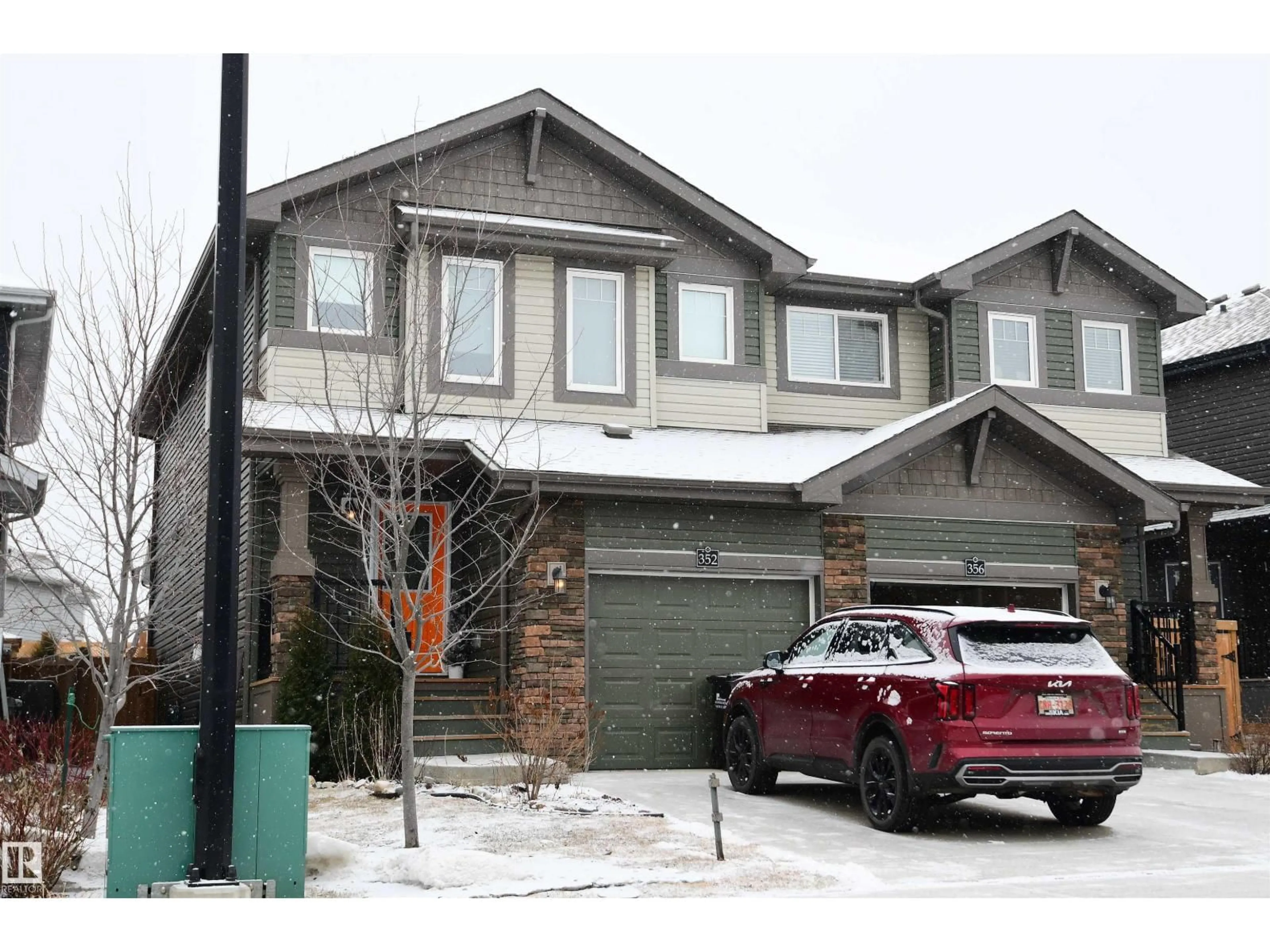Unknown for 352 SAVOY CR, Sherwood Park Alberta T8H2X2
