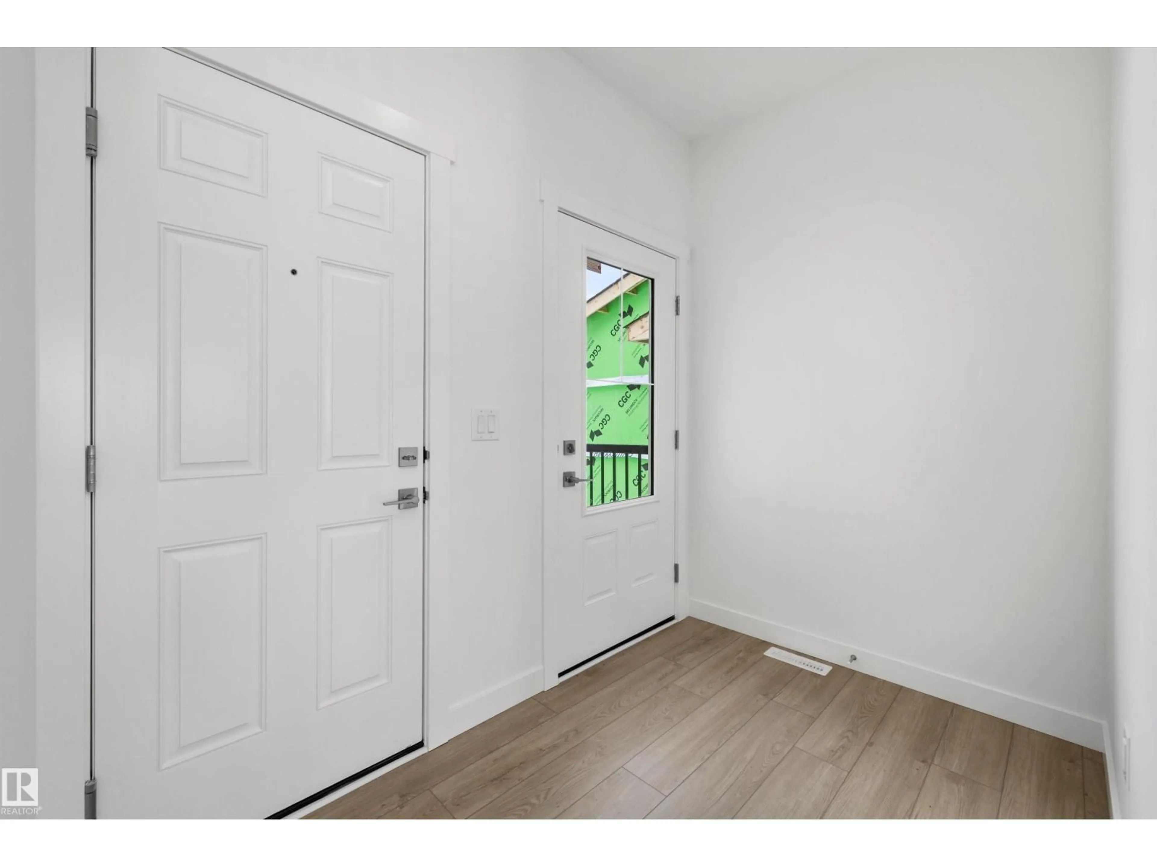 Indoor entryway for NE - 544 176 AV, Edmonton Alberta T5Y4J9