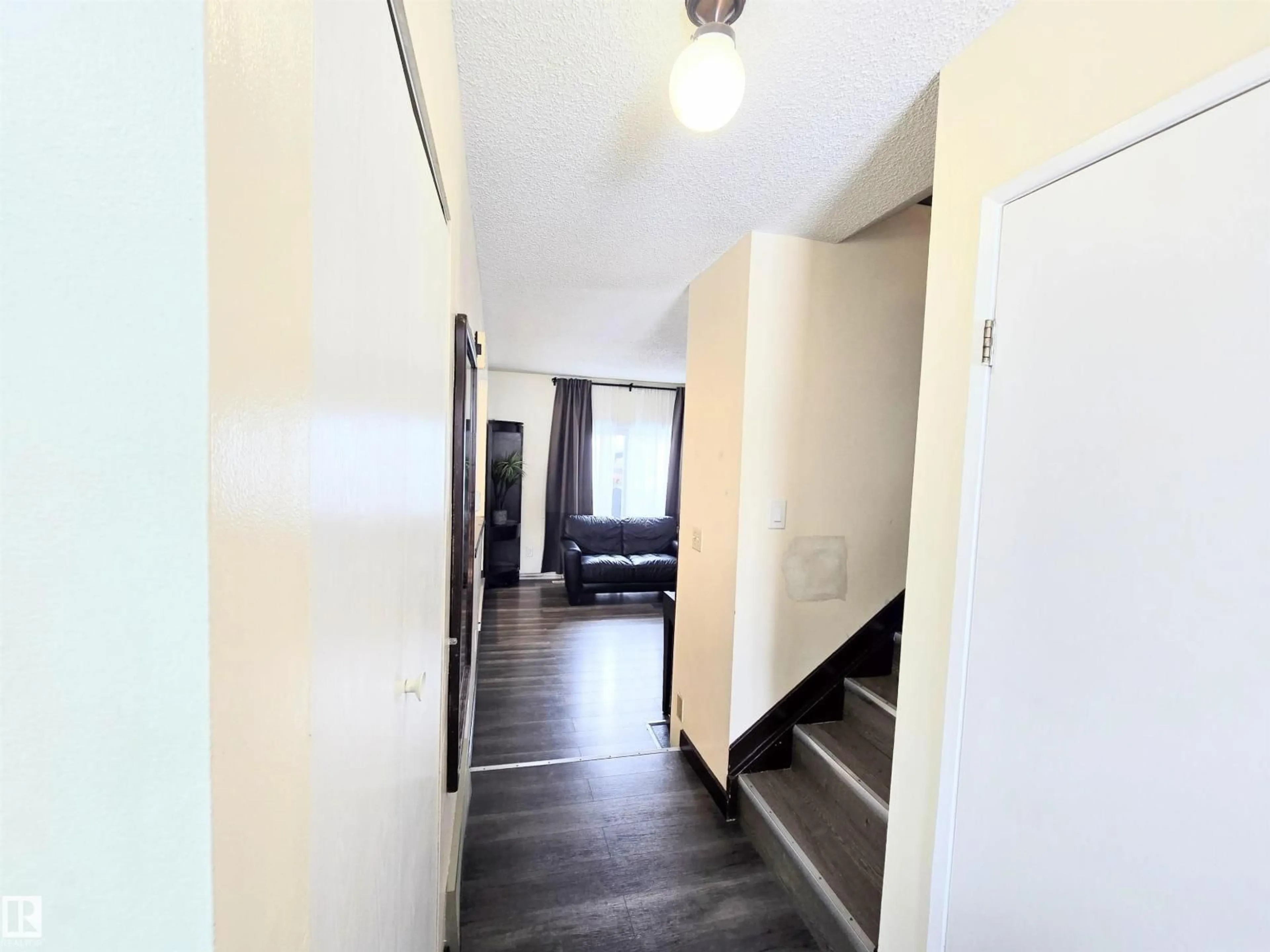 Unknown for #2 - 4403 RIVERBEND RD, Edmonton Alberta T6H5S9