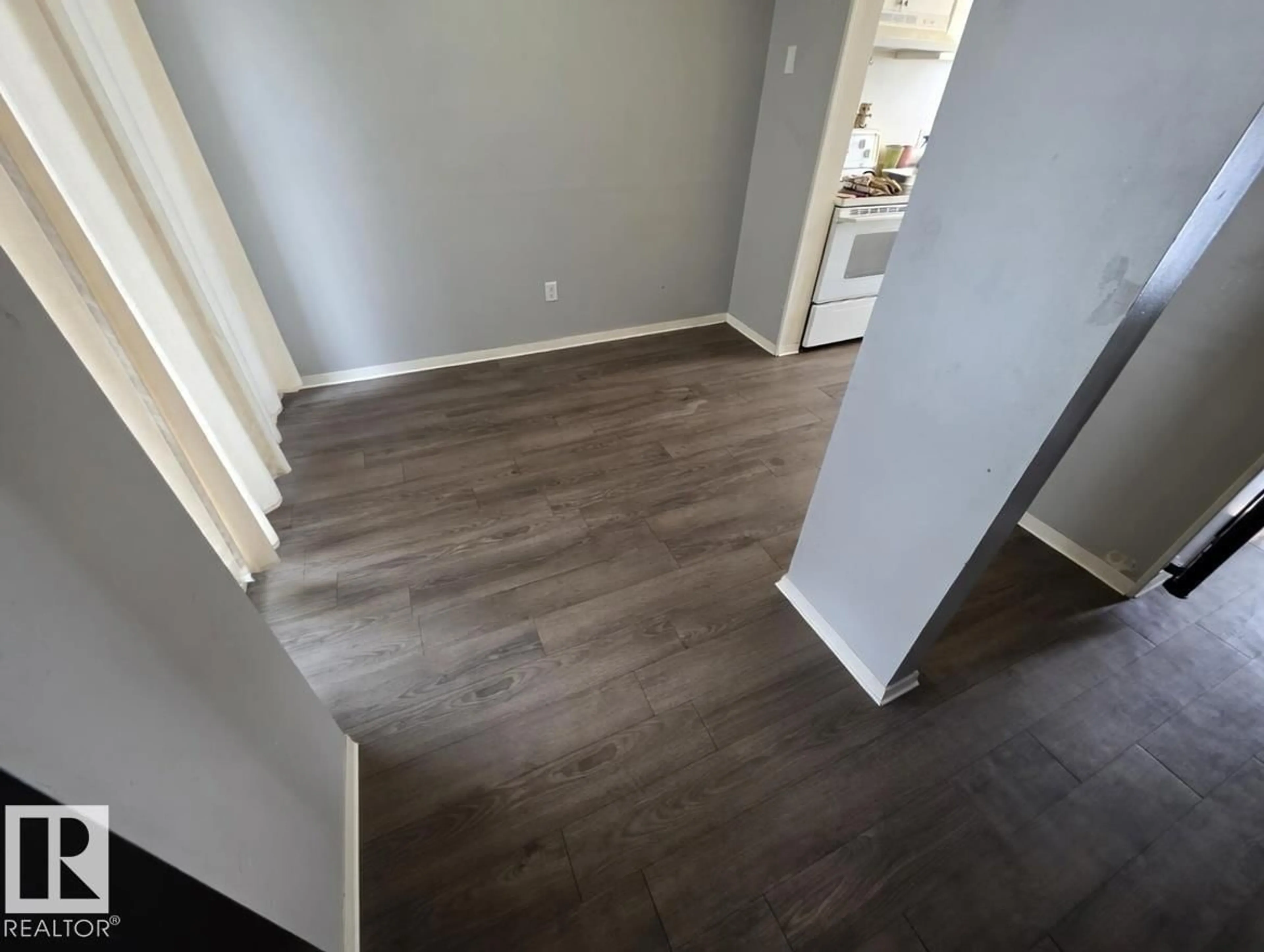 A pic of a room for #108 - 87 BROOKWOOD DR, Spruce Grove Alberta T7X1A3