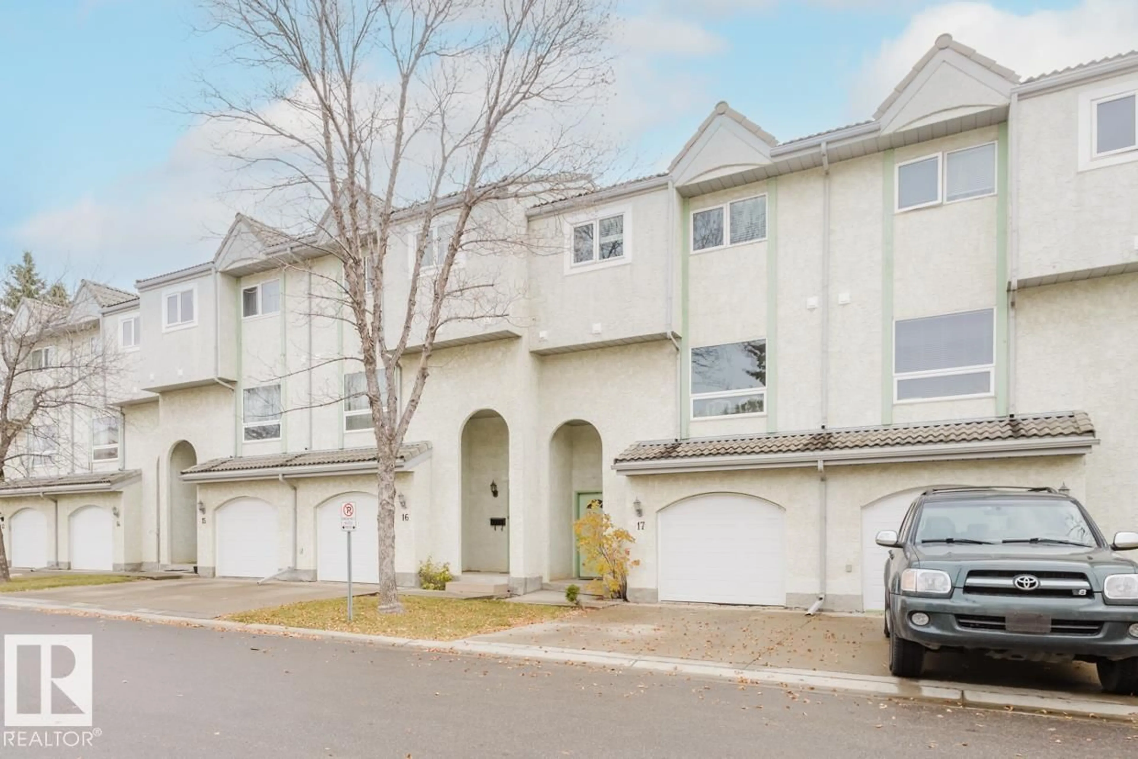 Unknown for #17 - 9520 174 ST, Edmonton Alberta T5T5Z3