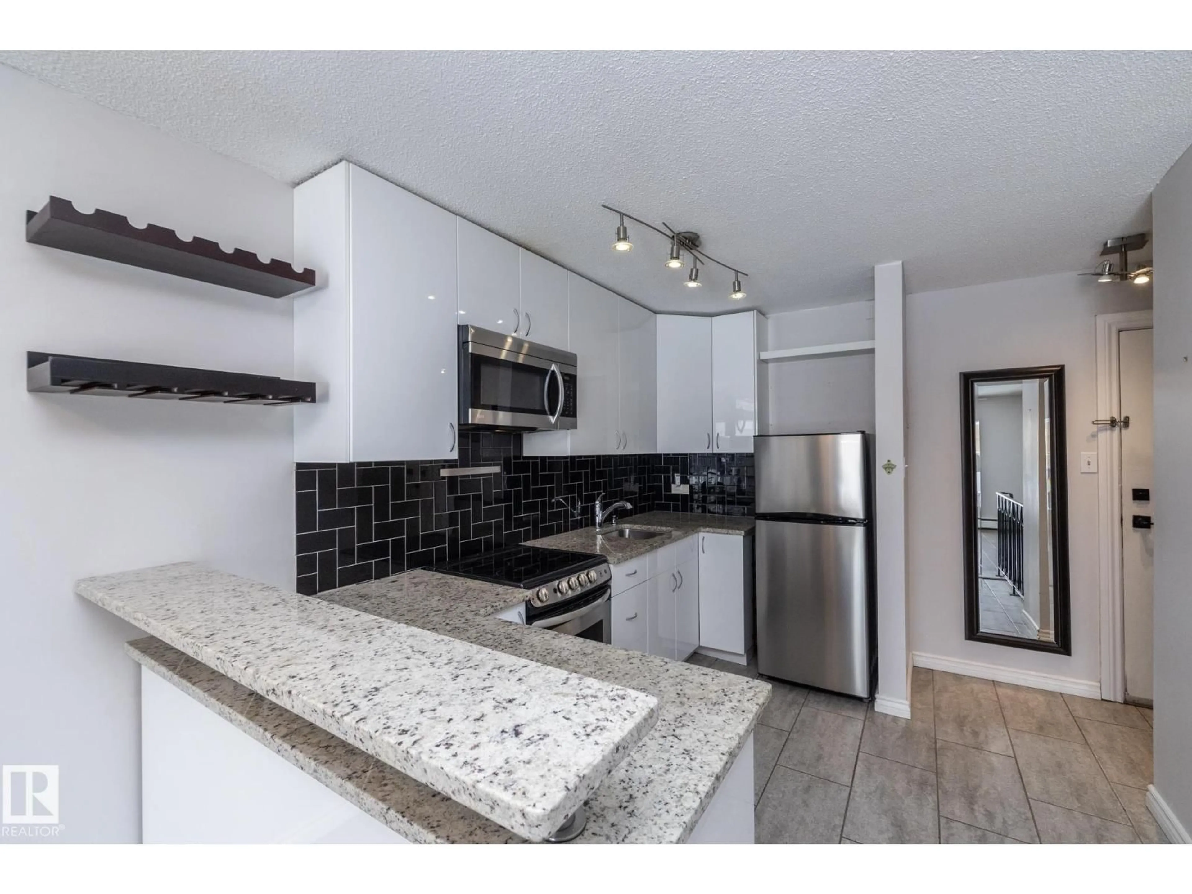 Unknown for #104 - 11429 124 ST, Edmonton Alberta T5M0K4