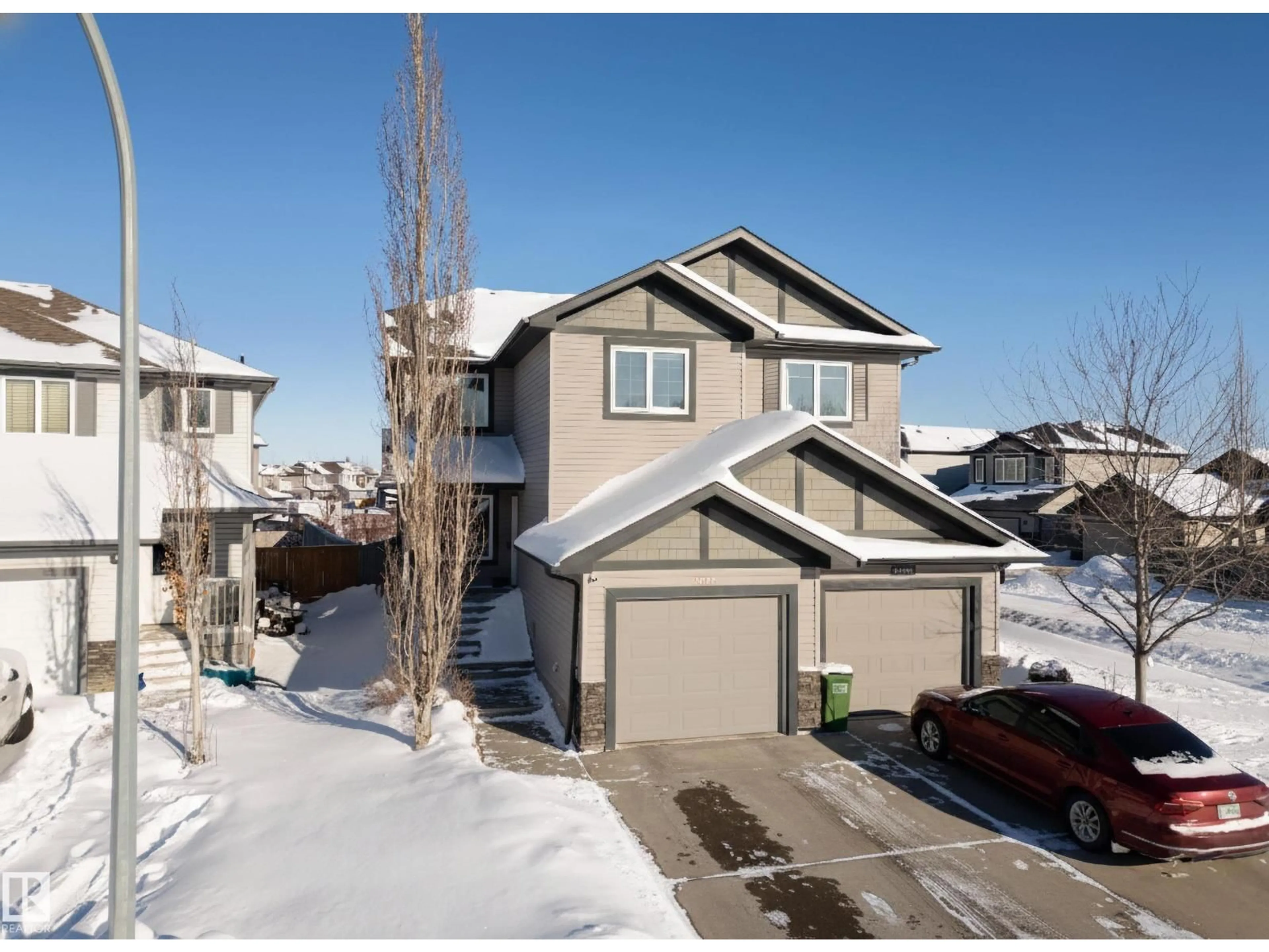 A pic from outside/outdoor area/front of a property/back of a property/a pic from drone, street for 14006 164 AV, Edmonton Alberta T6V0K6
