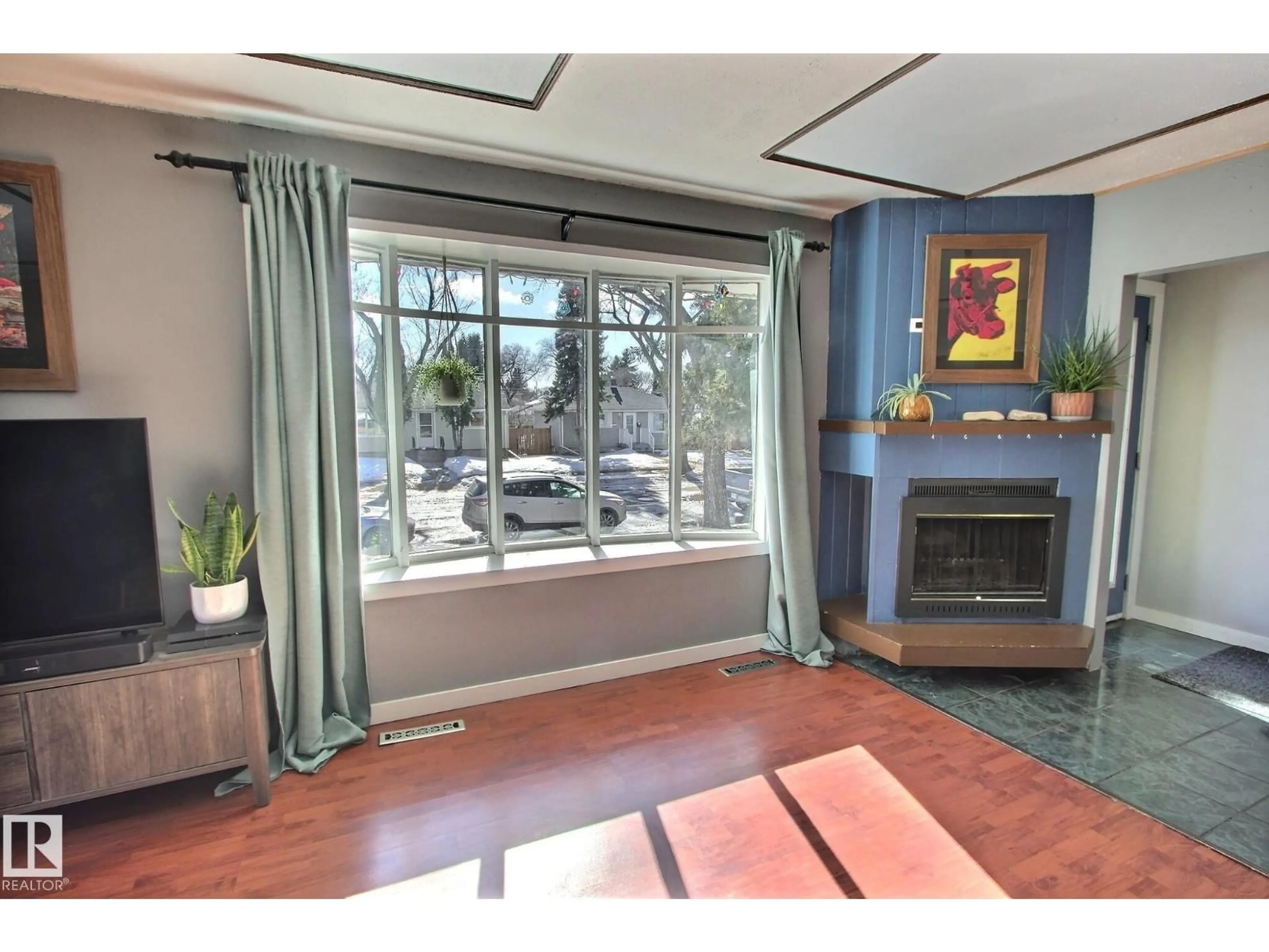 Unknown for 4422 116 AV, Edmonton Alberta T5W0X3