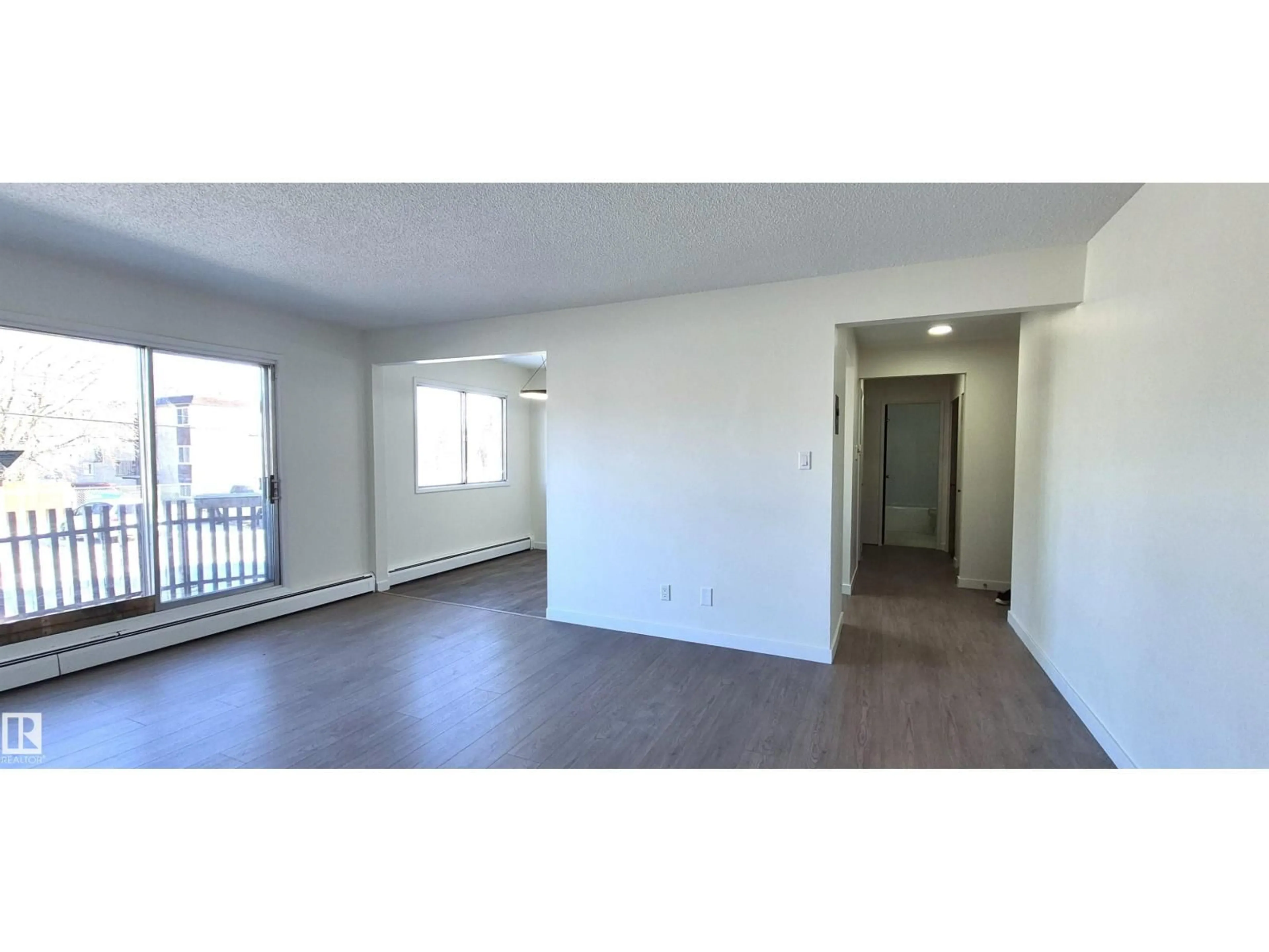 A pic of a room for #201 - 11907 81 ST, Edmonton Alberta T5B2S7
