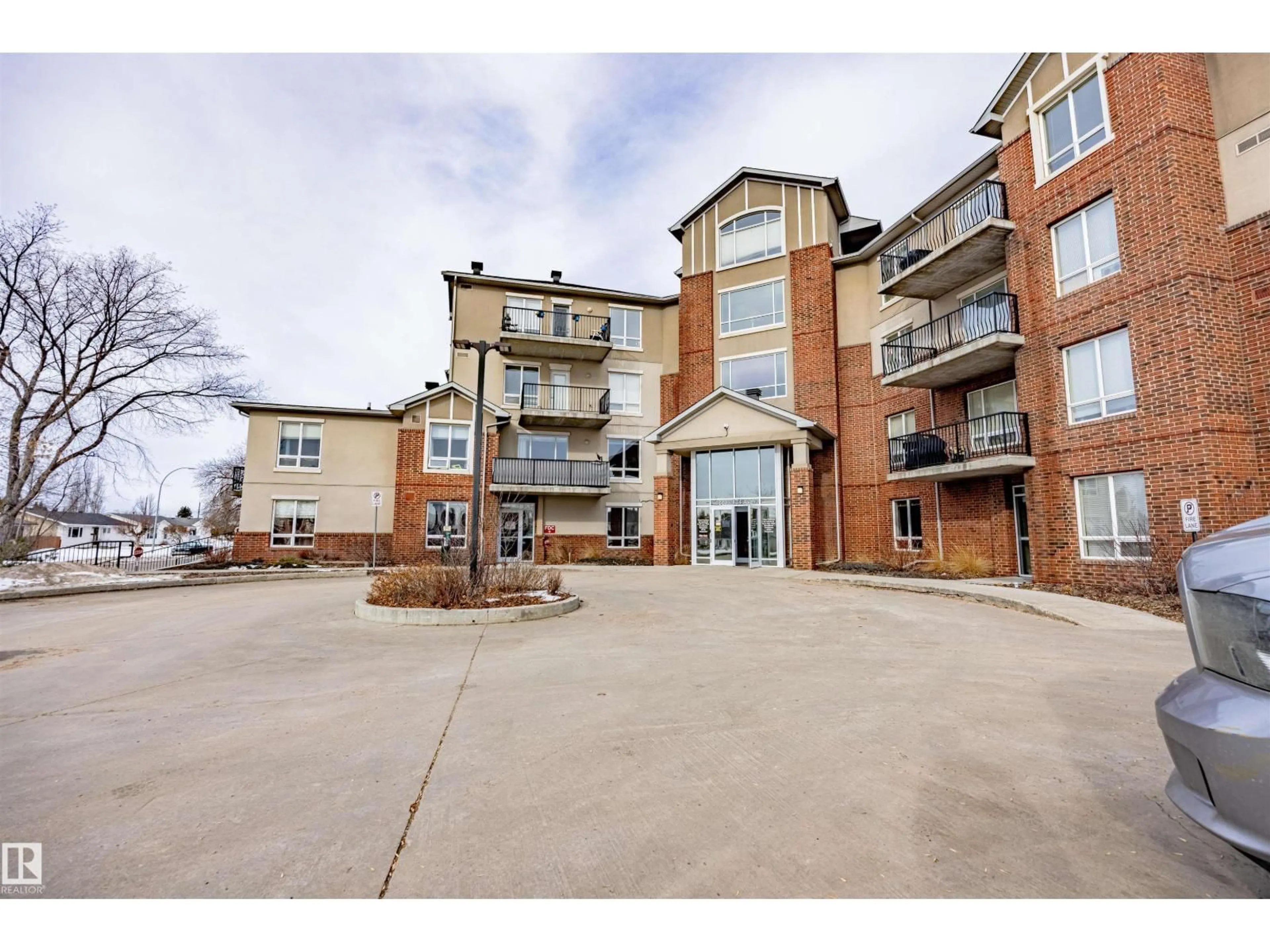 Unknown for 6220 - 132 134 AV, Edmonton Alberta T5A0A8