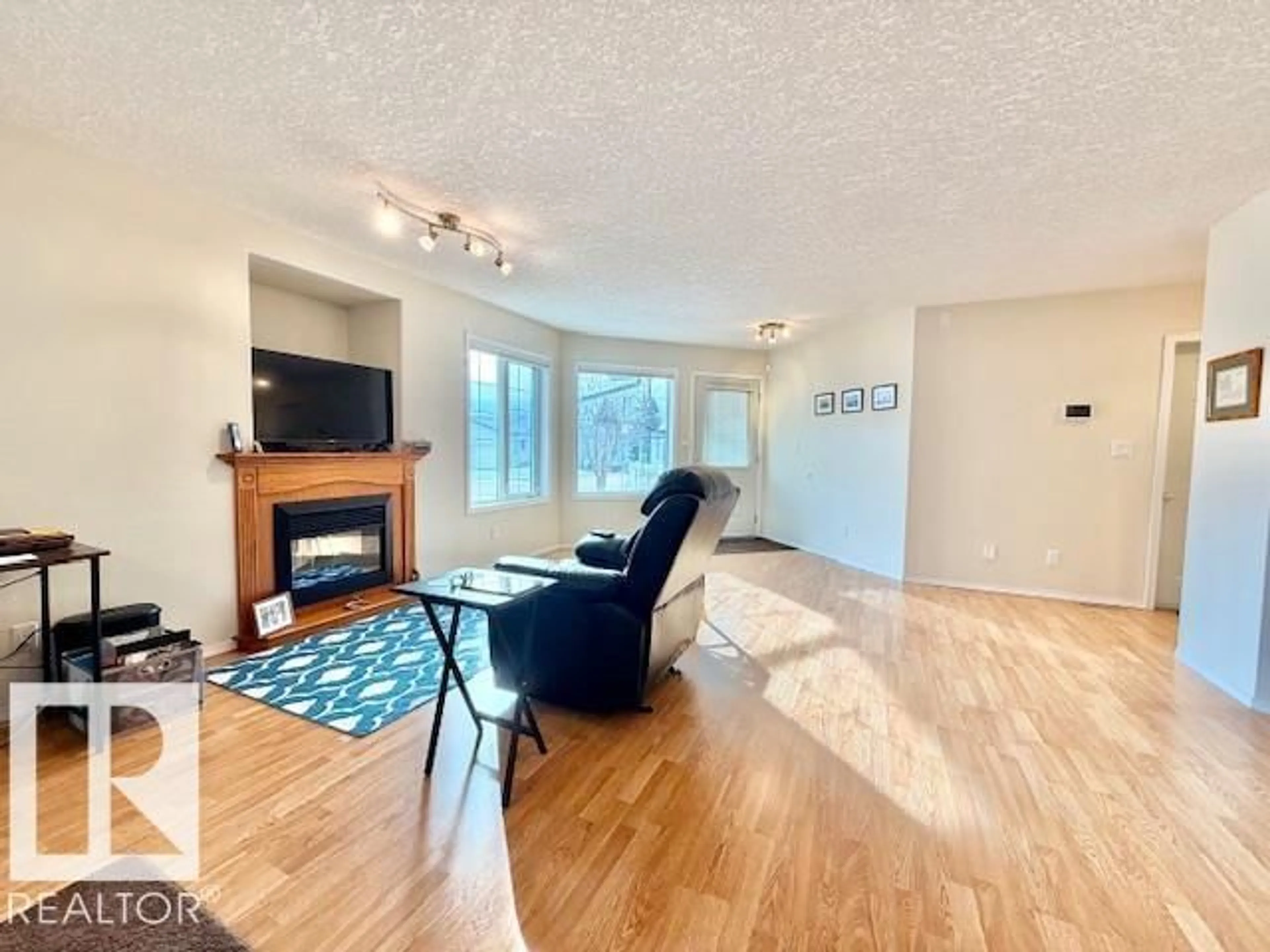 Living room with furniture, unknown for #123 - 7000 NORTHVIEW DR, Wetaskiwin Alberta T9A3R9