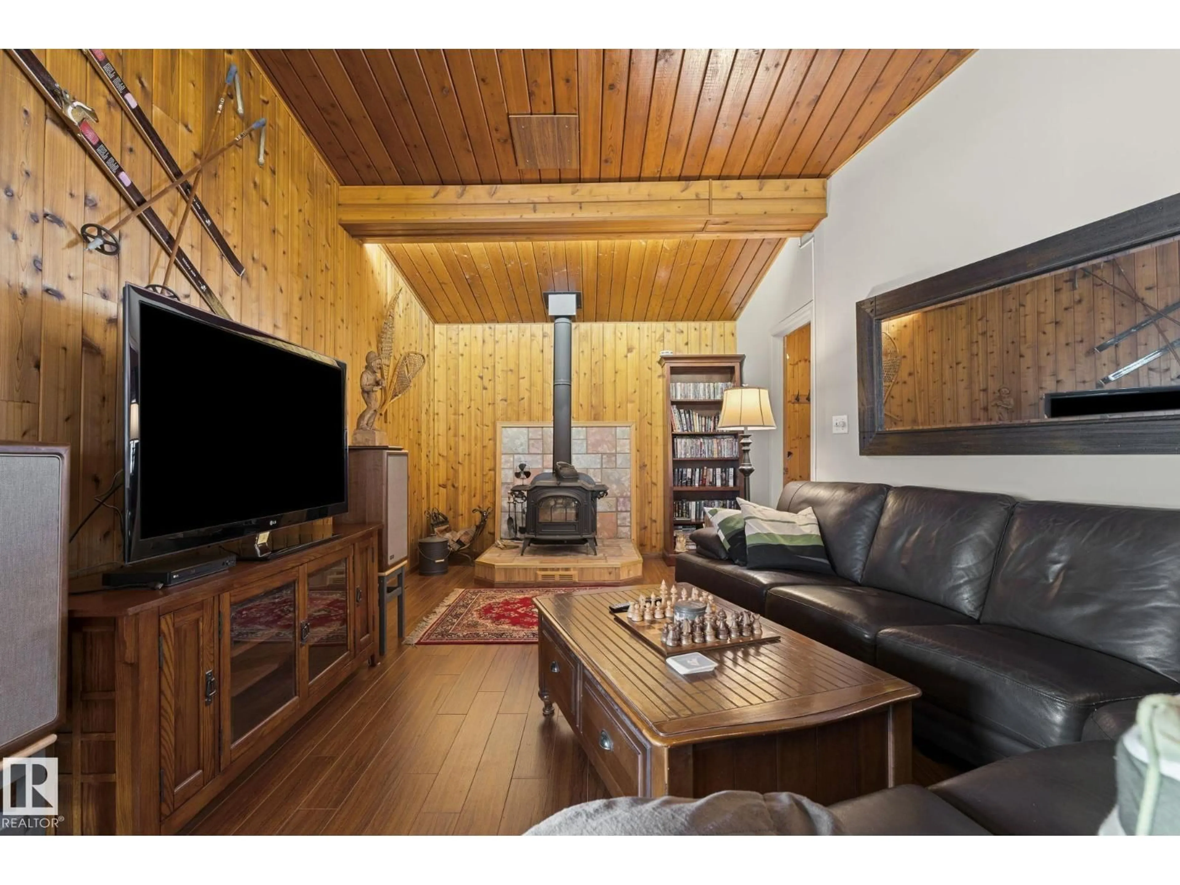 Unknown for 4536 SUNSET DR, Rural Lac Ste. Anne County Alberta T0E0A0