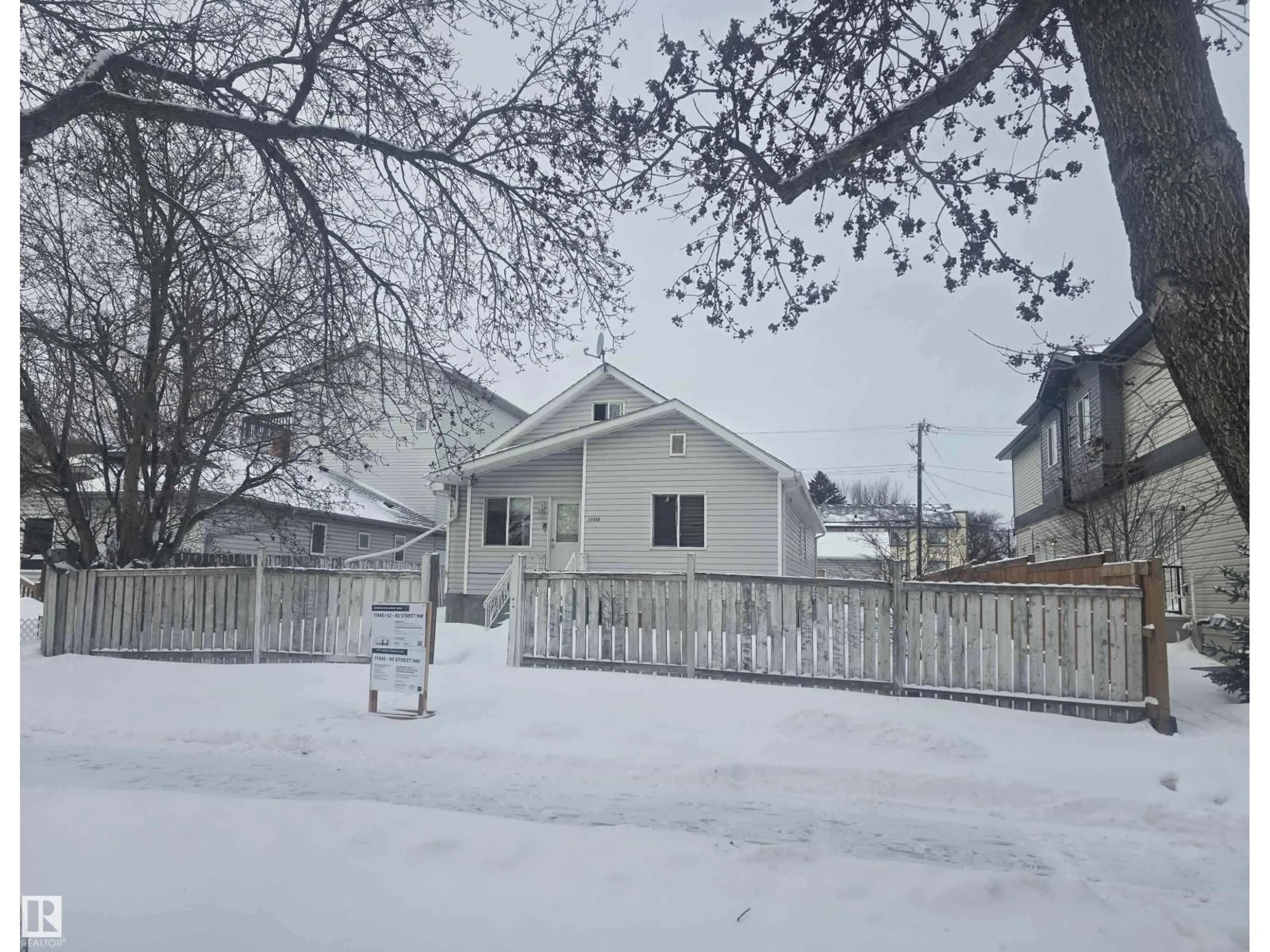 Unknown for NW - 17920 59 ST, Edmonton Alberta T5Y3W8