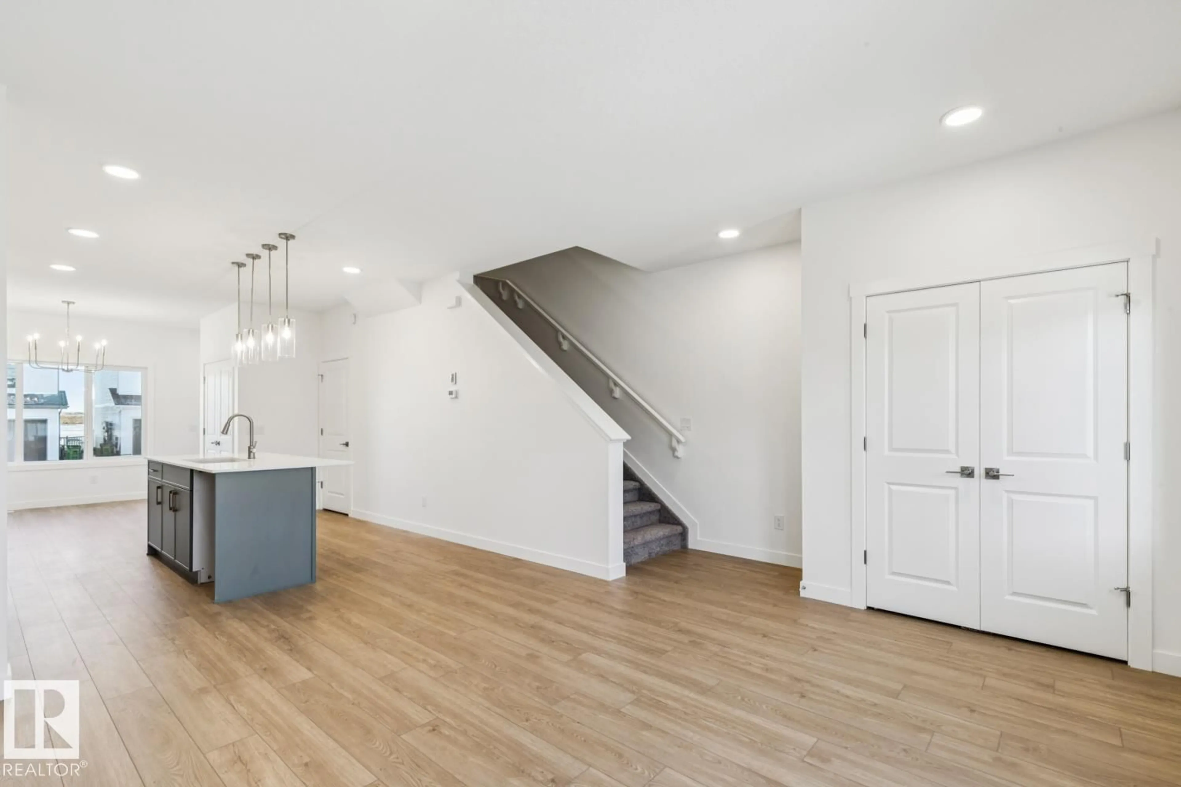 A pic of a room for 6222 175A AV, Edmonton Alberta T5Y4H3