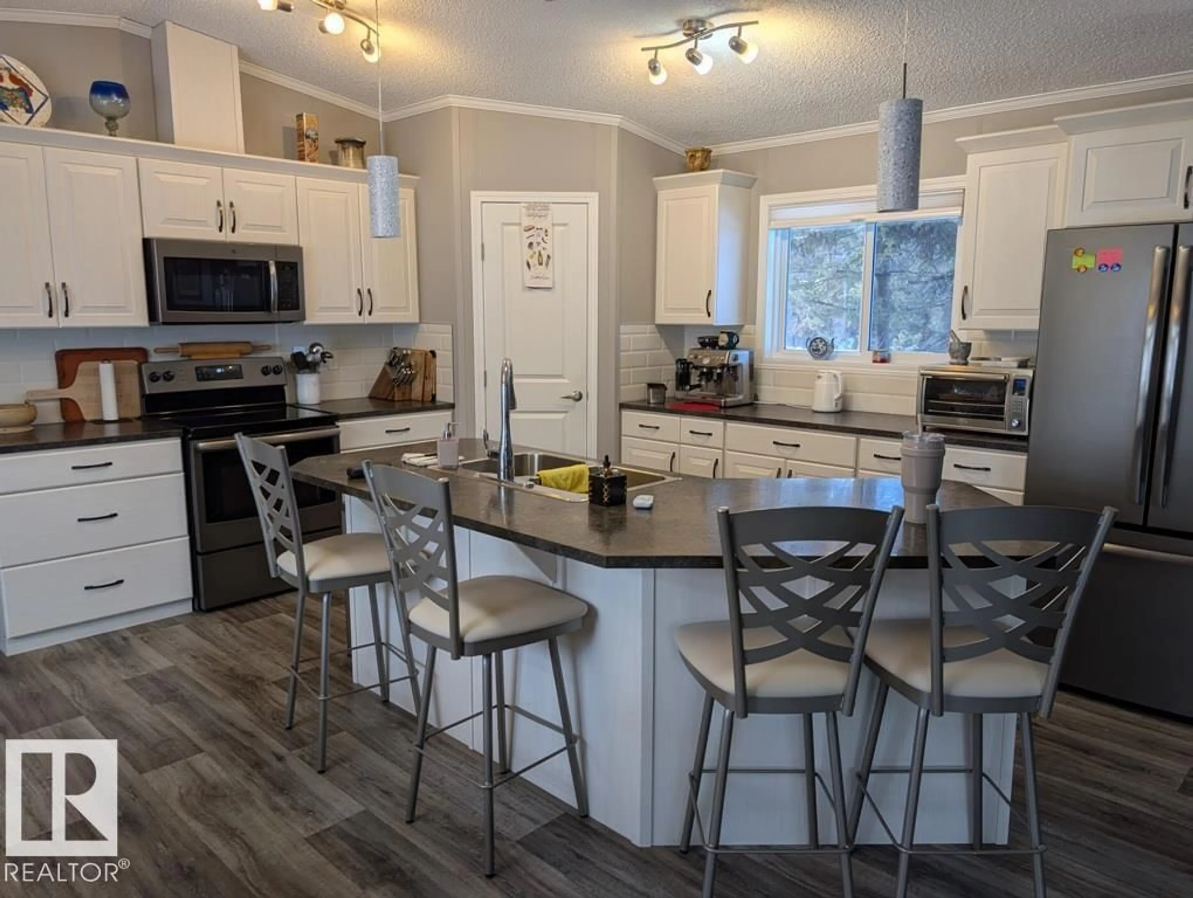 Open concept kitchen, unknown for 5031 55 AV, Ryley Alberta T0B4A0