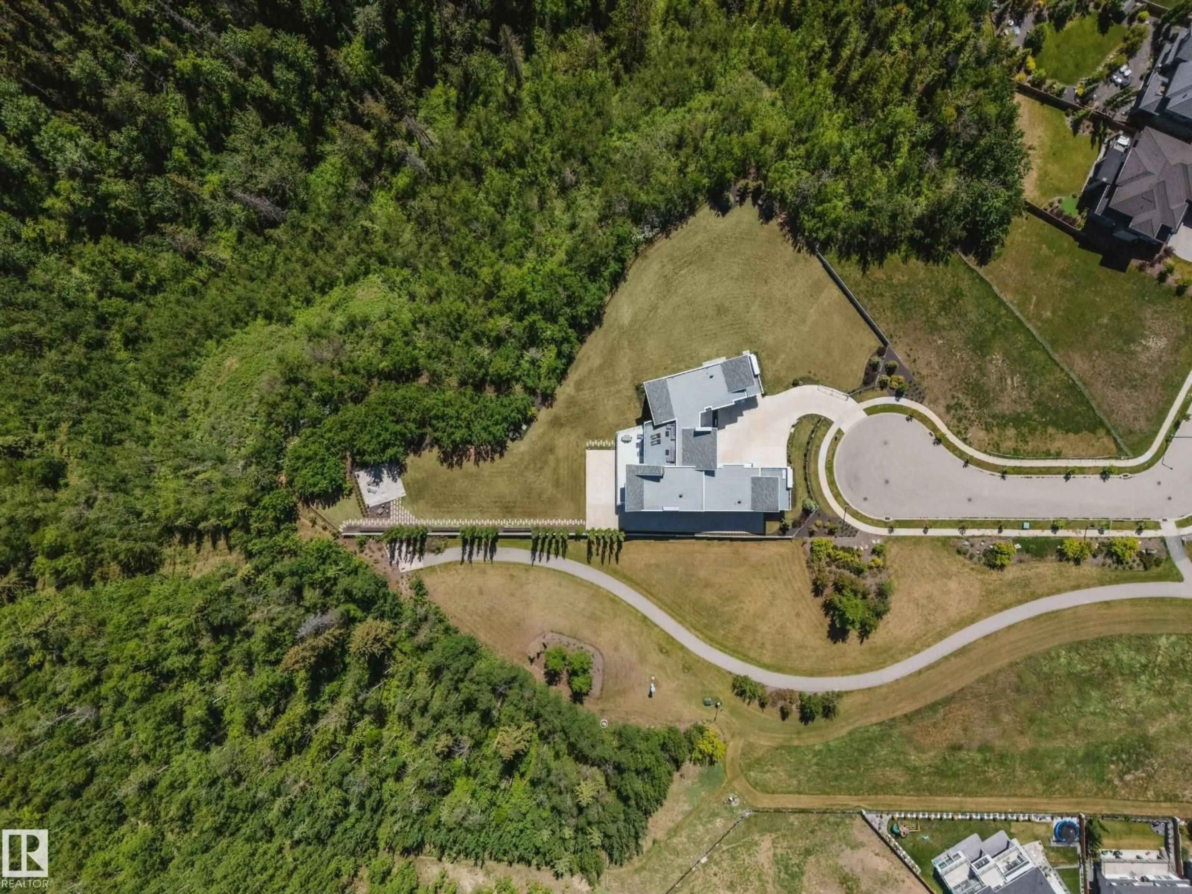 A pic from outside/outdoor area/front of a property/back of a property/a pic from drone, unknown for 3741 CAMERON HEIGHTS PL, Edmonton Alberta T6M0R1