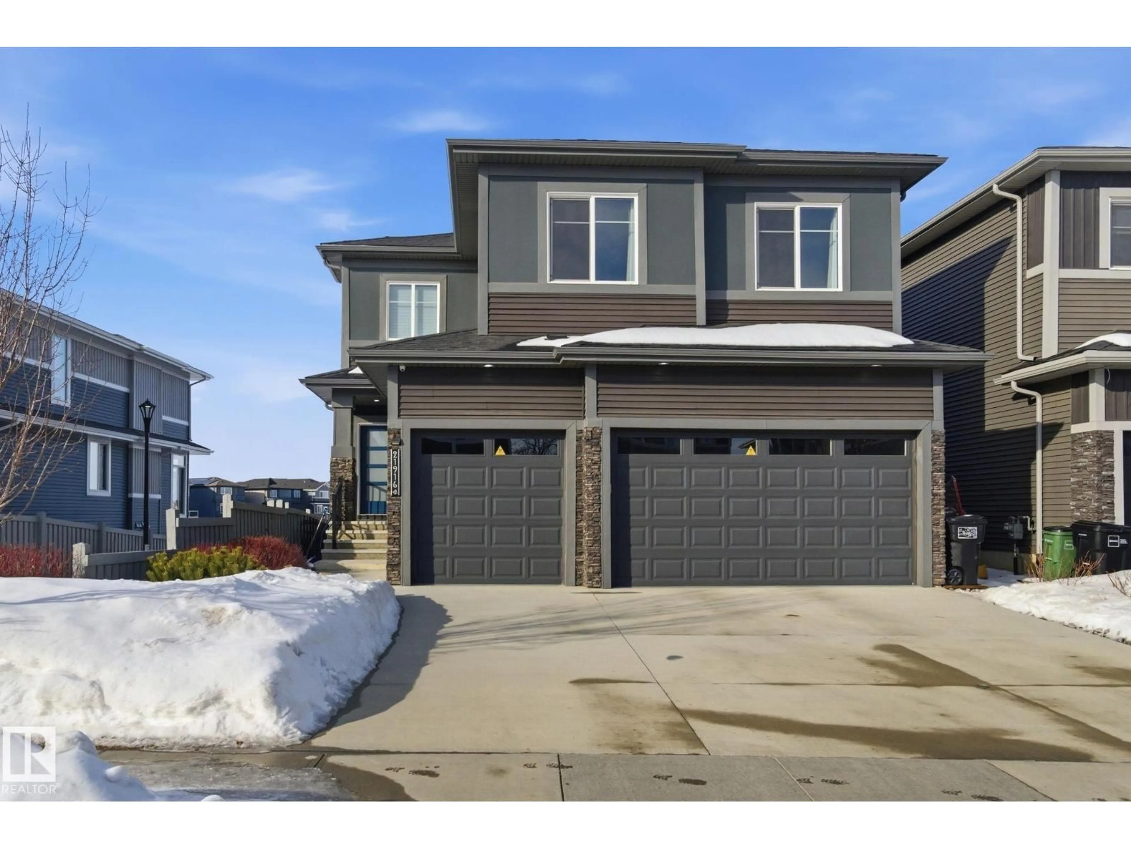 Unknown for 21916 80 AV, Edmonton Alberta T5T4S2