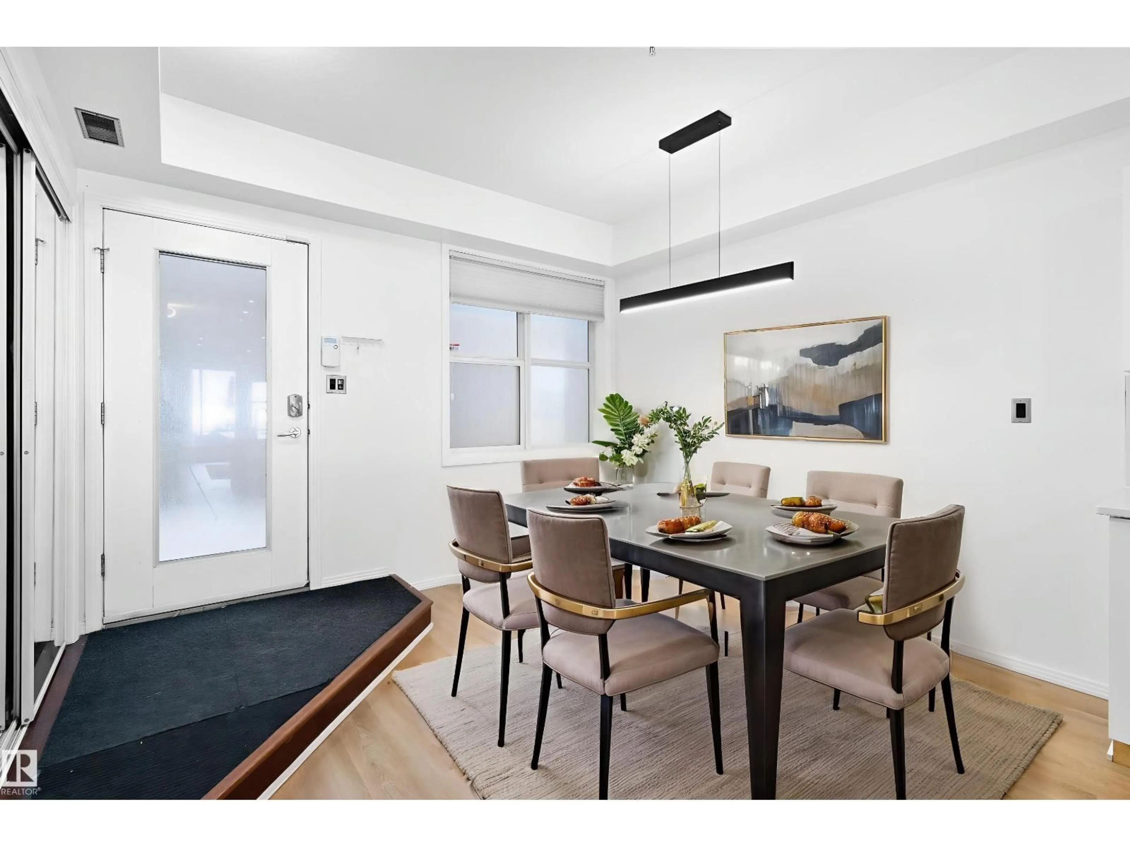 Dining room, unknown for 110 - 9804 101 ST, Edmonton Alberta T5K2X3