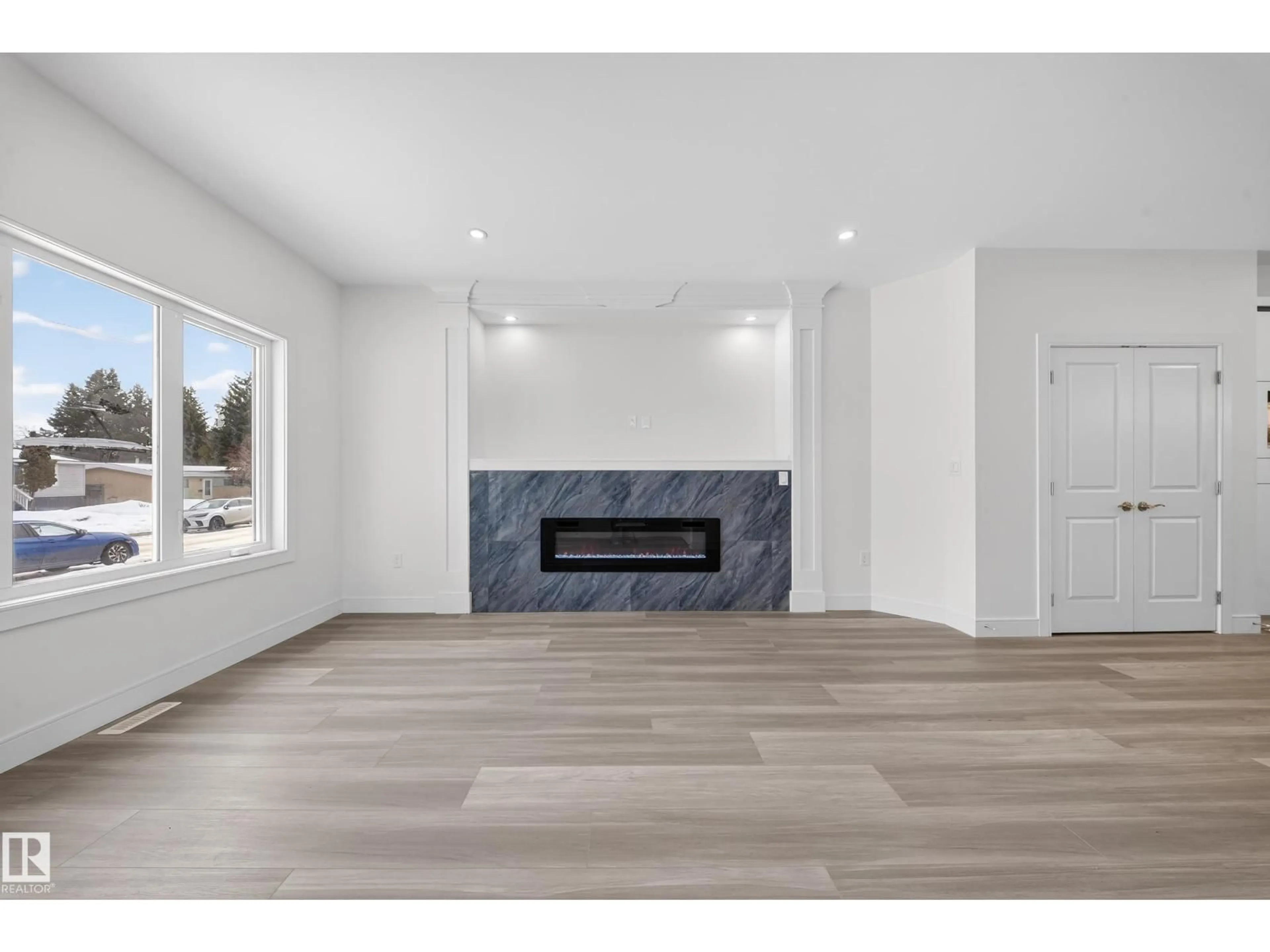 Unknown for NW - 10938 157 ST, Edmonton Alberta T5P4Y2