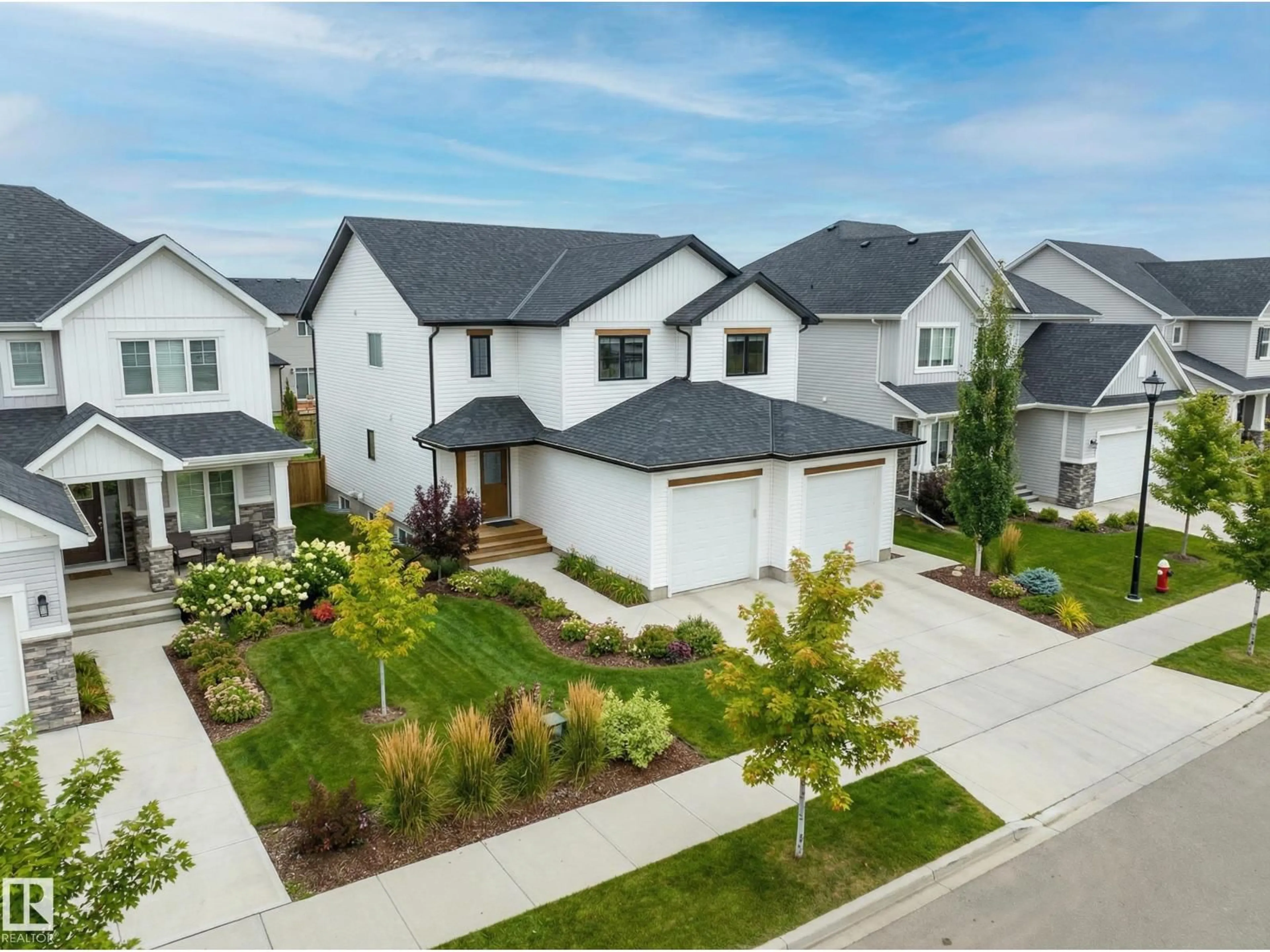 A pic from outside/outdoor area/front of a property/back of a property/a pic from drone, street for B - 9315 99 AV, Westlock Alberta T7P2P6