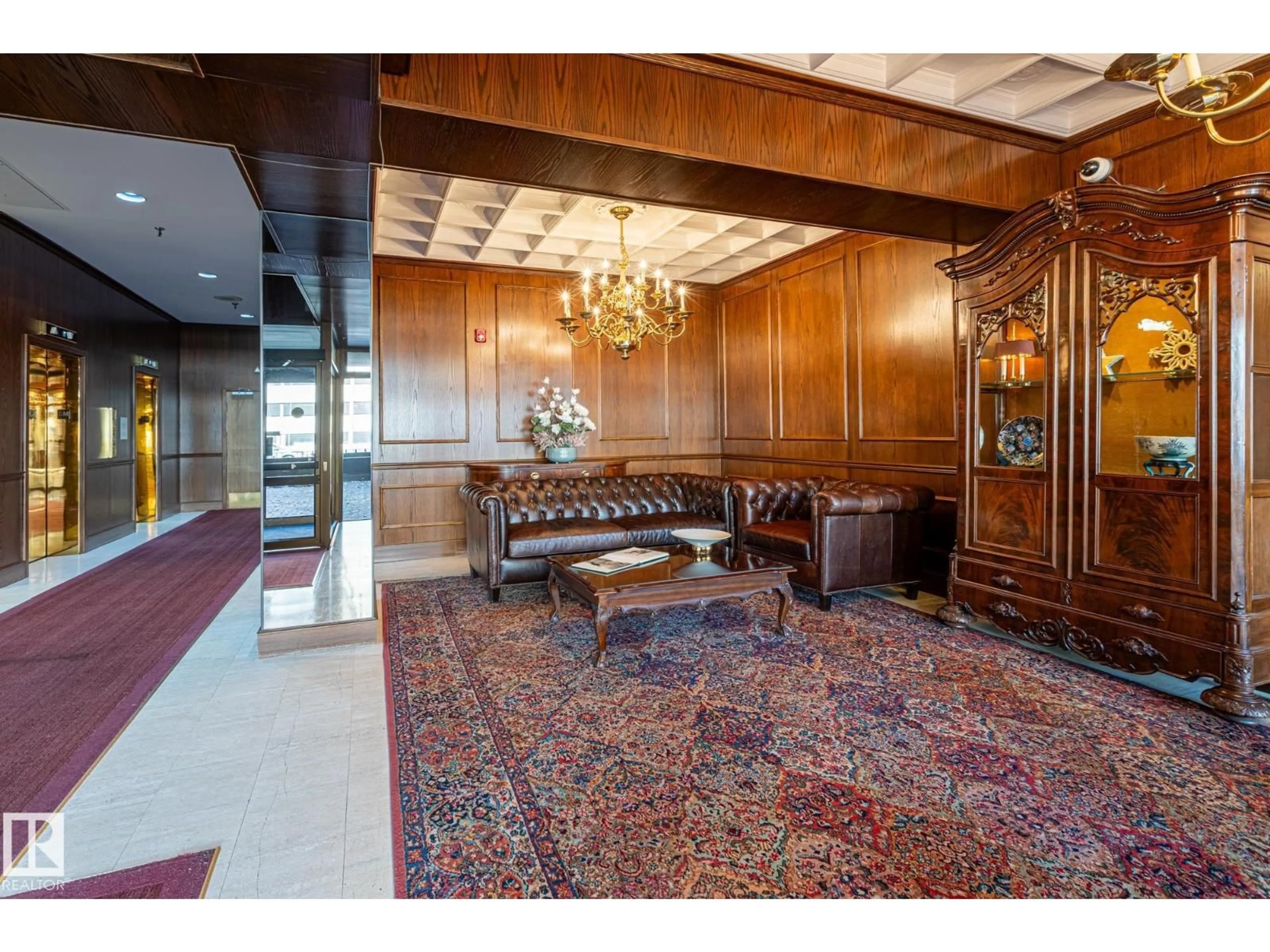Lobby for #602 - 11503 100 AV, Edmonton Alberta T5K2K7