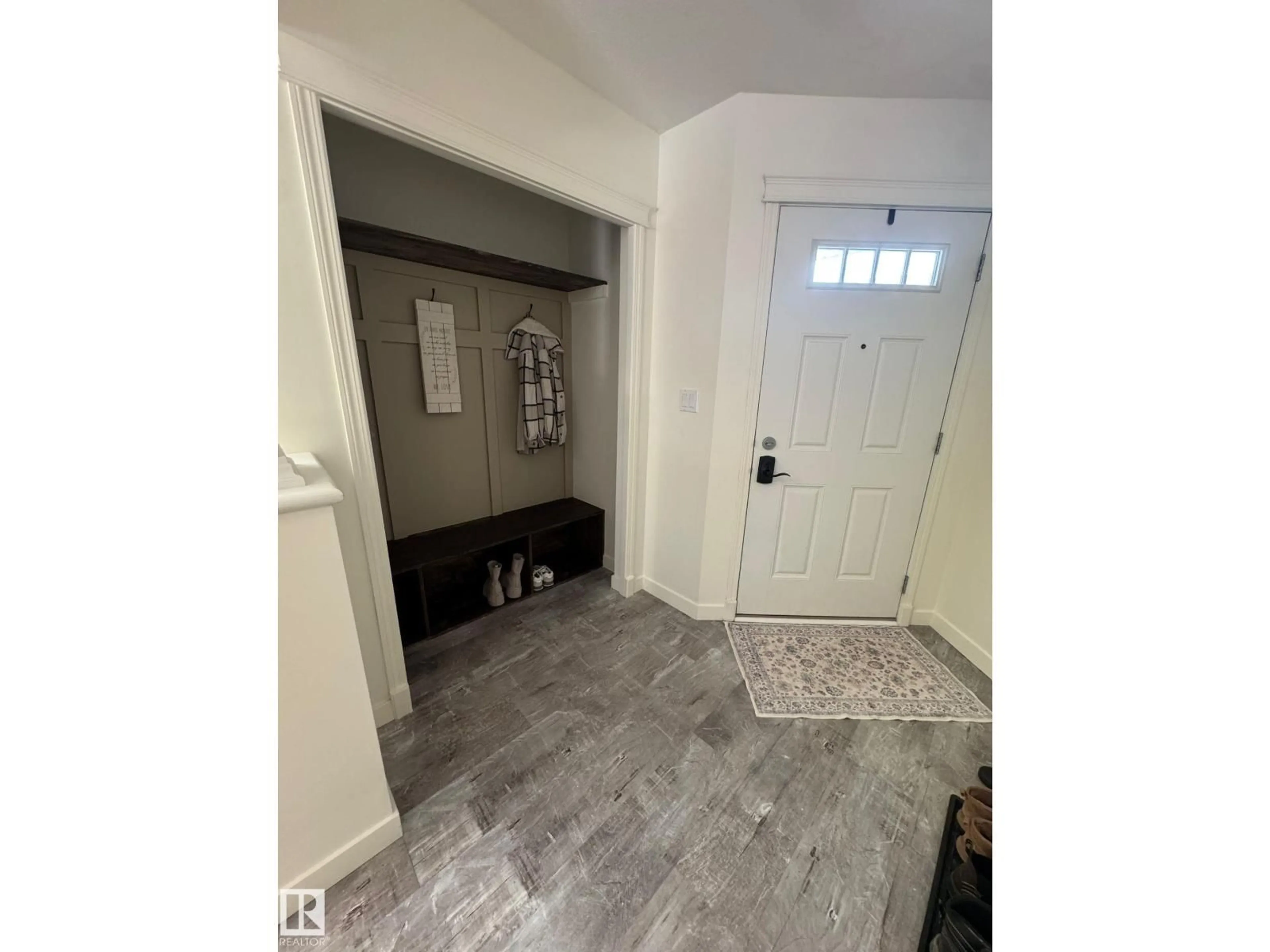 Indoor entryway for NW - 17703 65 ST, Edmonton Alberta T5Y3X2
