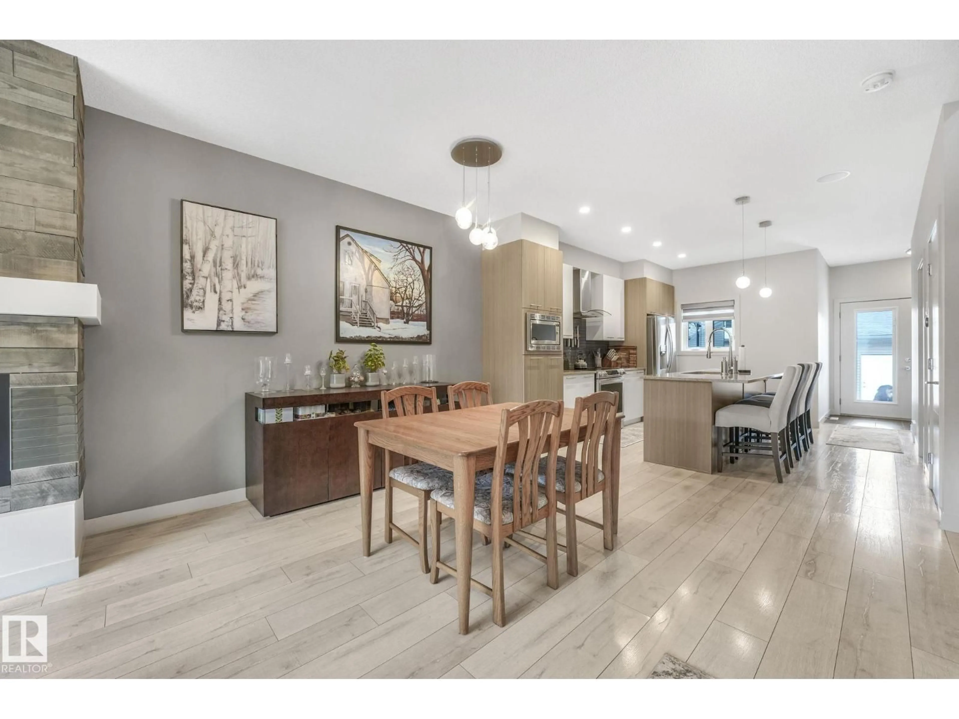 Open concept kitchen, unknown for 25 KENTON WY, Spruce Grove Alberta T7X0P7