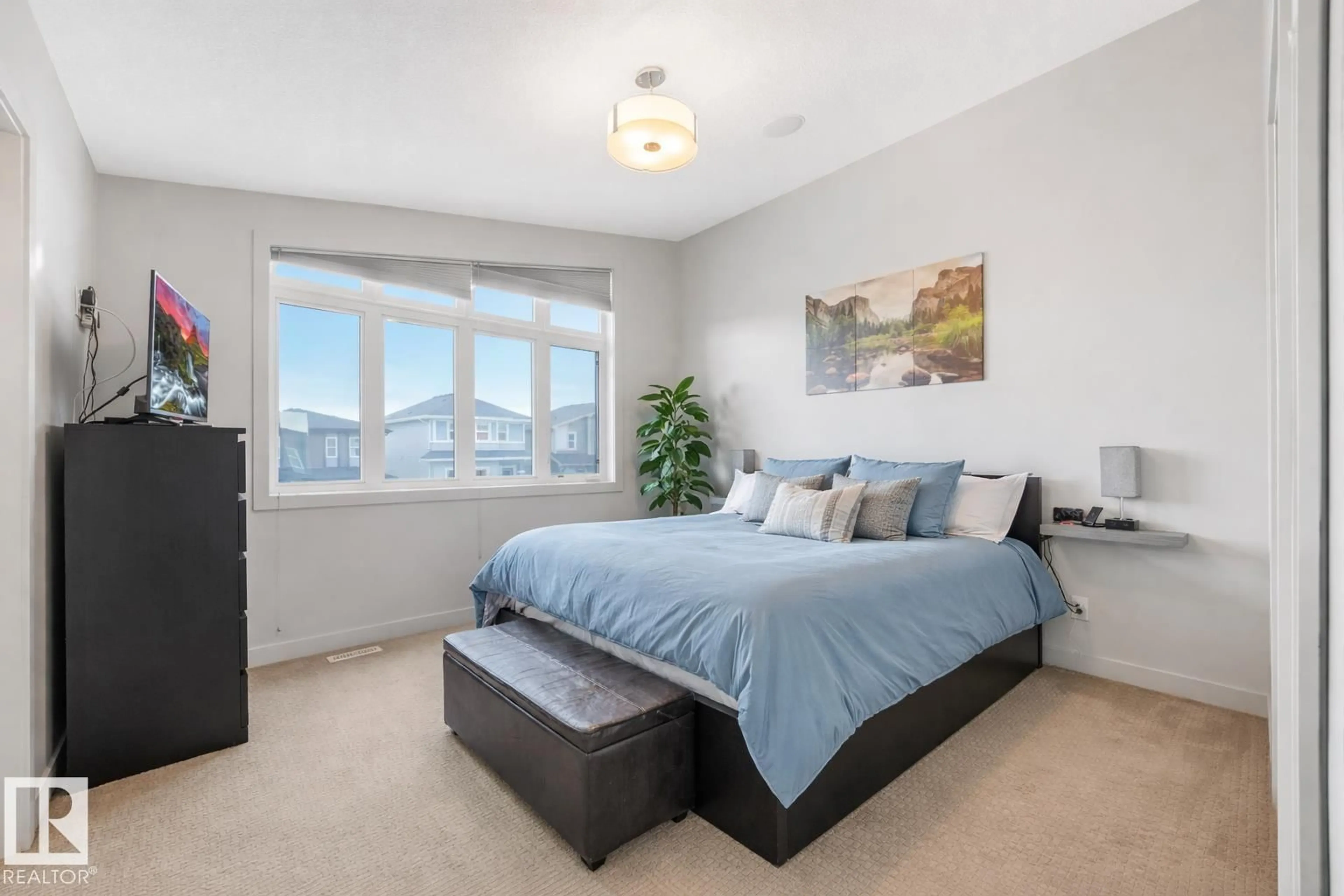 Bedroom with bed, unknown for 25 KENTON WY, Spruce Grove Alberta T7X0P7