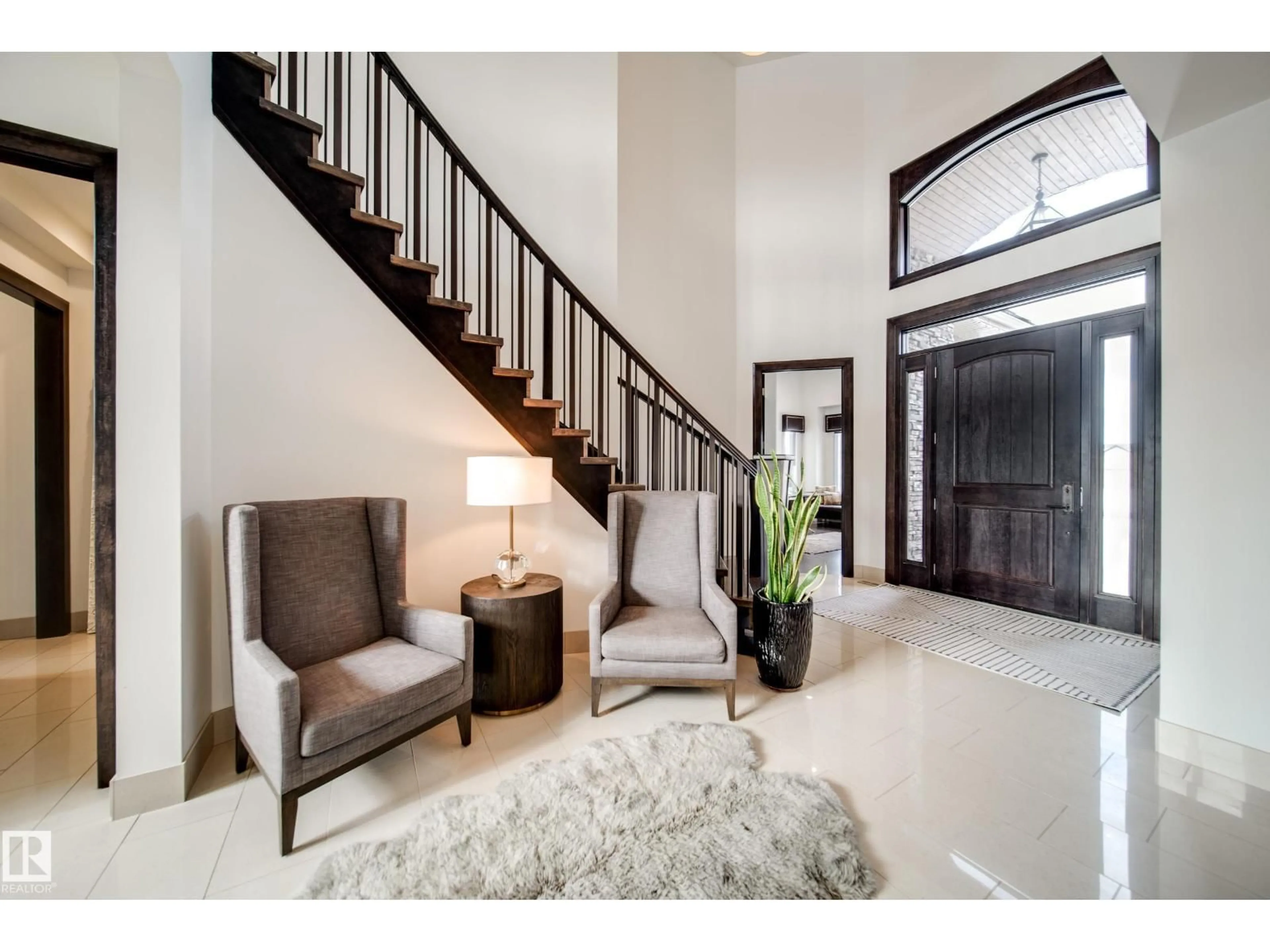 Indoor entryway for #11 - 25515 TWP ROAD 511A, Rural Parkland County Alberta T7Y1A8