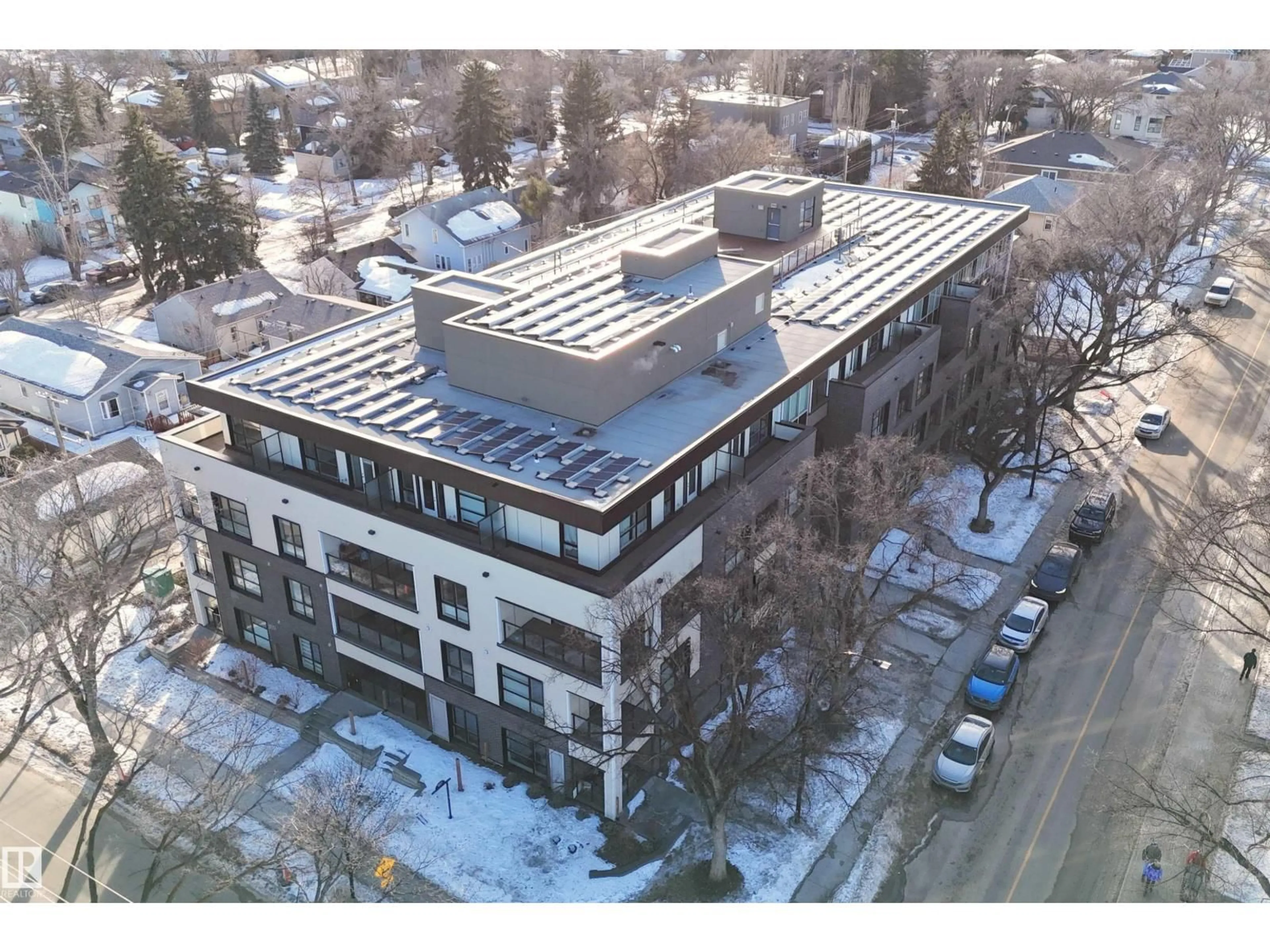 A pic from outside/outdoor area/front of a property/back of a property/a pic from drone, building for #405 - 11503 76 AV, Edmonton Alberta T6G0K6