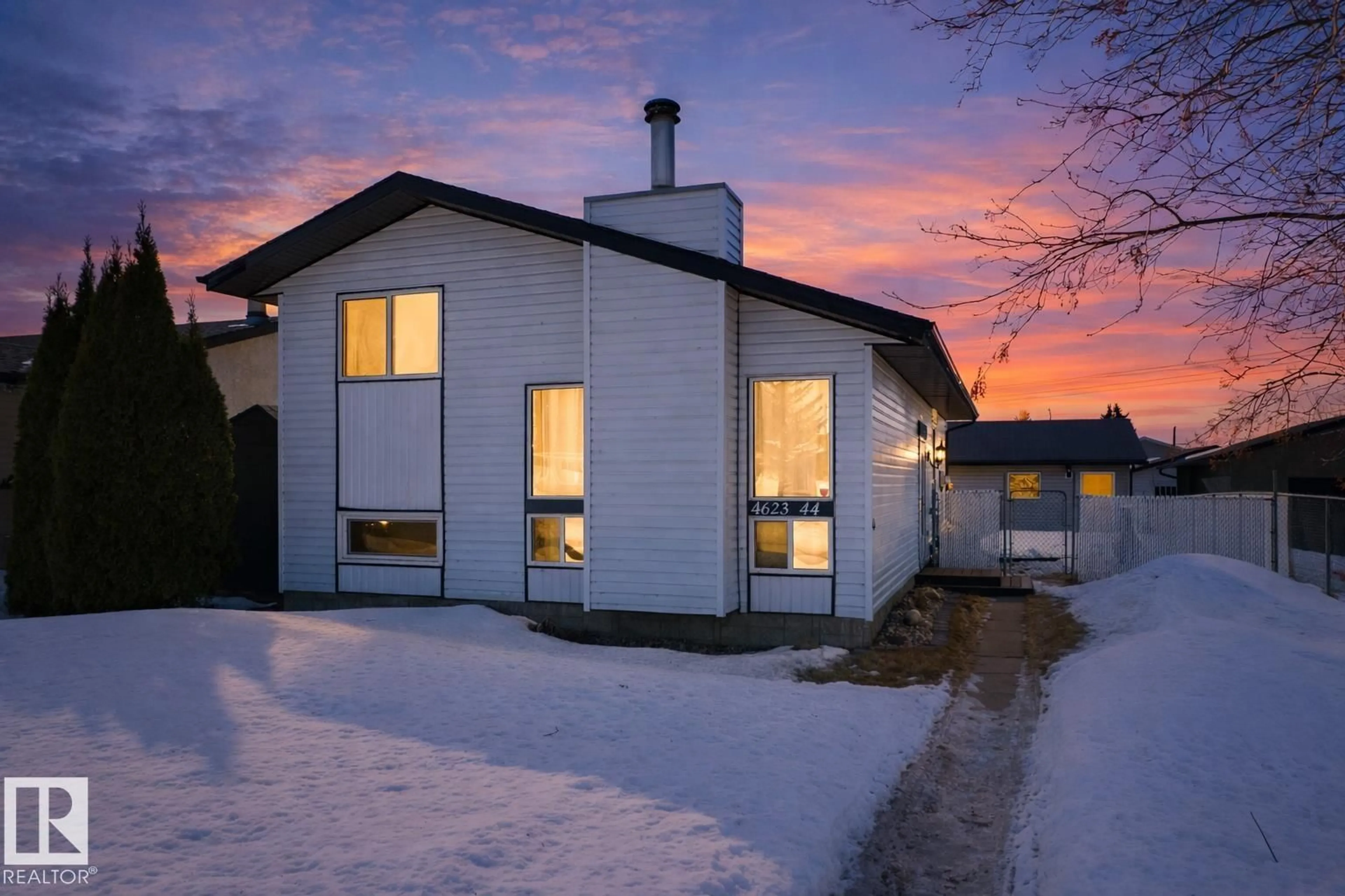 Unknown for 4623 44 AV, Gibbons Alberta T0A1N0