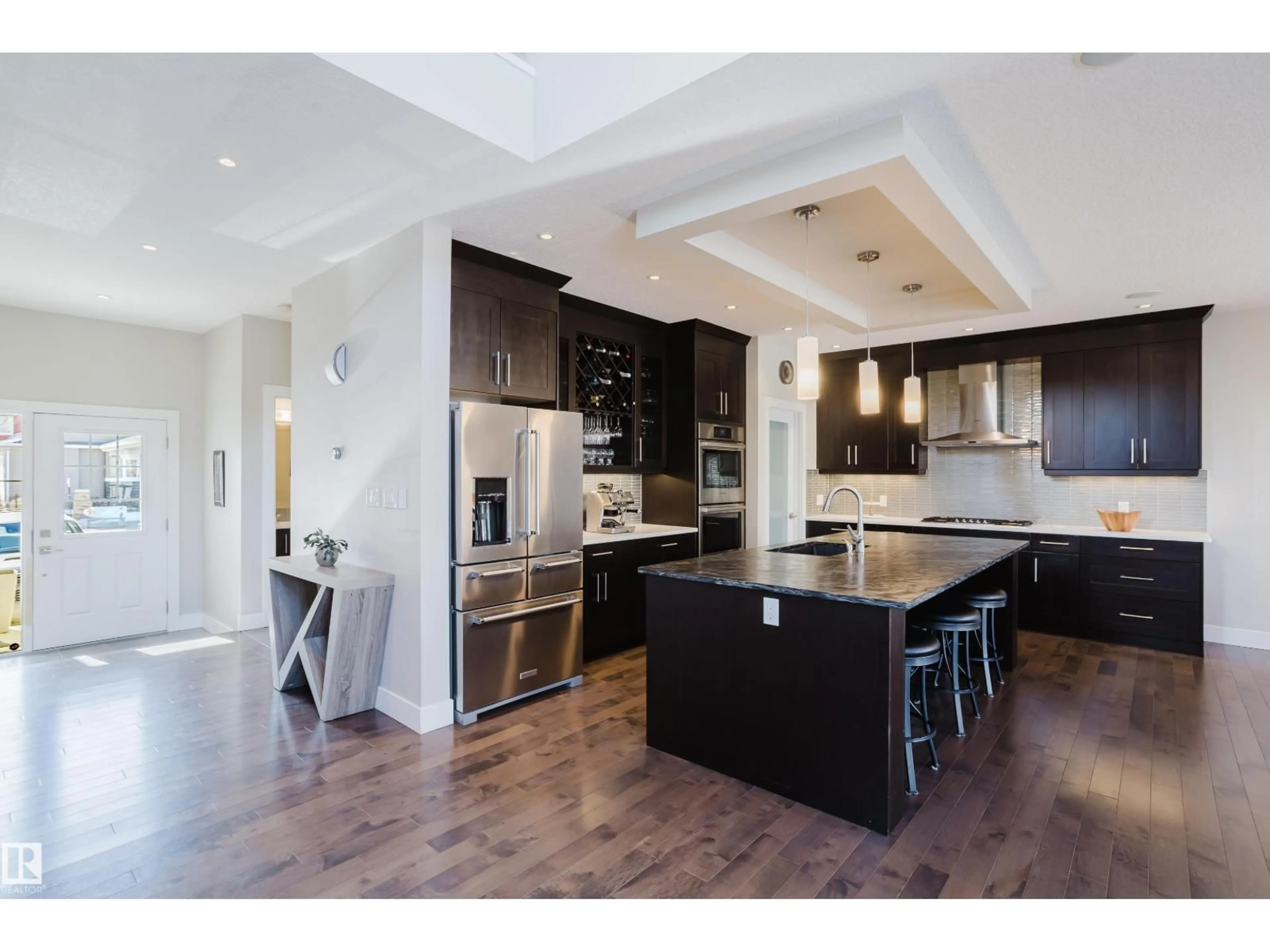 Open concept kitchen, unknown for 1088 HOPE RD, Edmonton Alberta T6M0G6