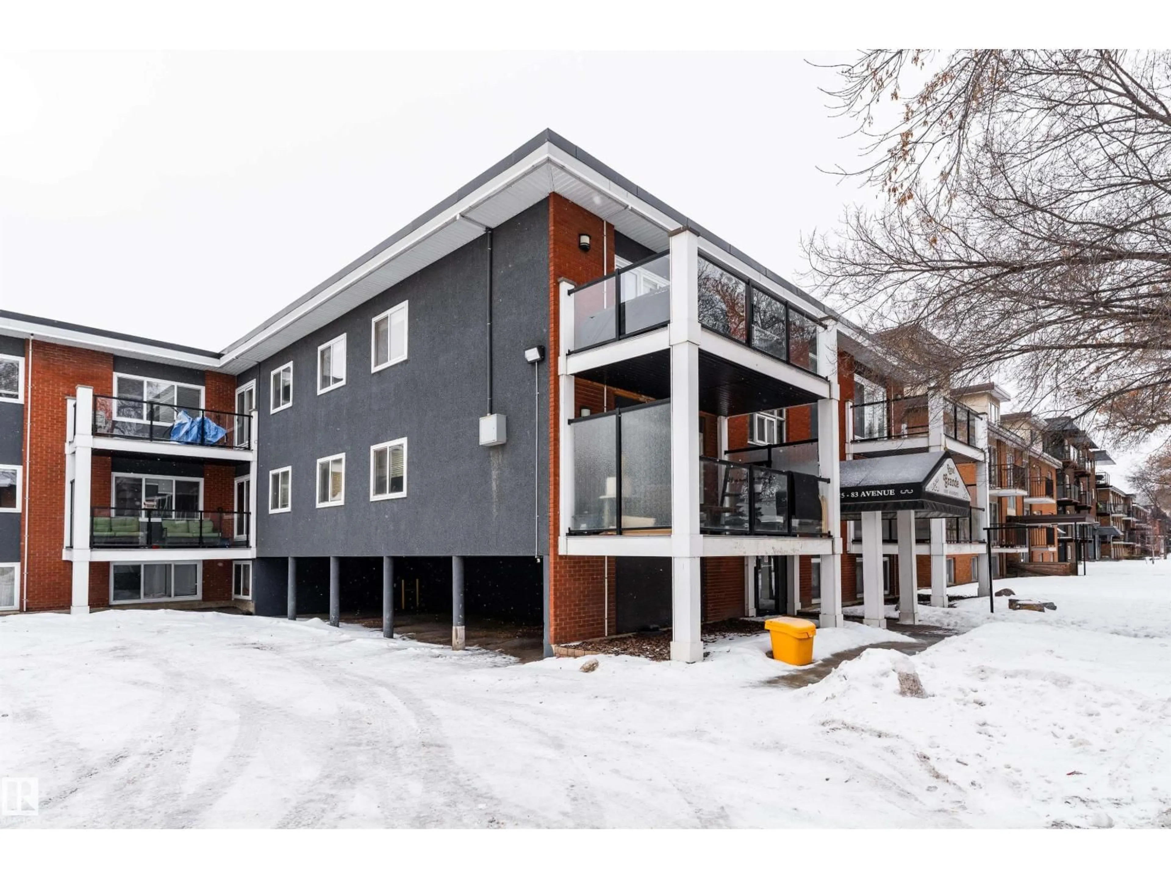 Unknown for #7 - 10525 83 AV, Edmonton Alberta T6E2E1