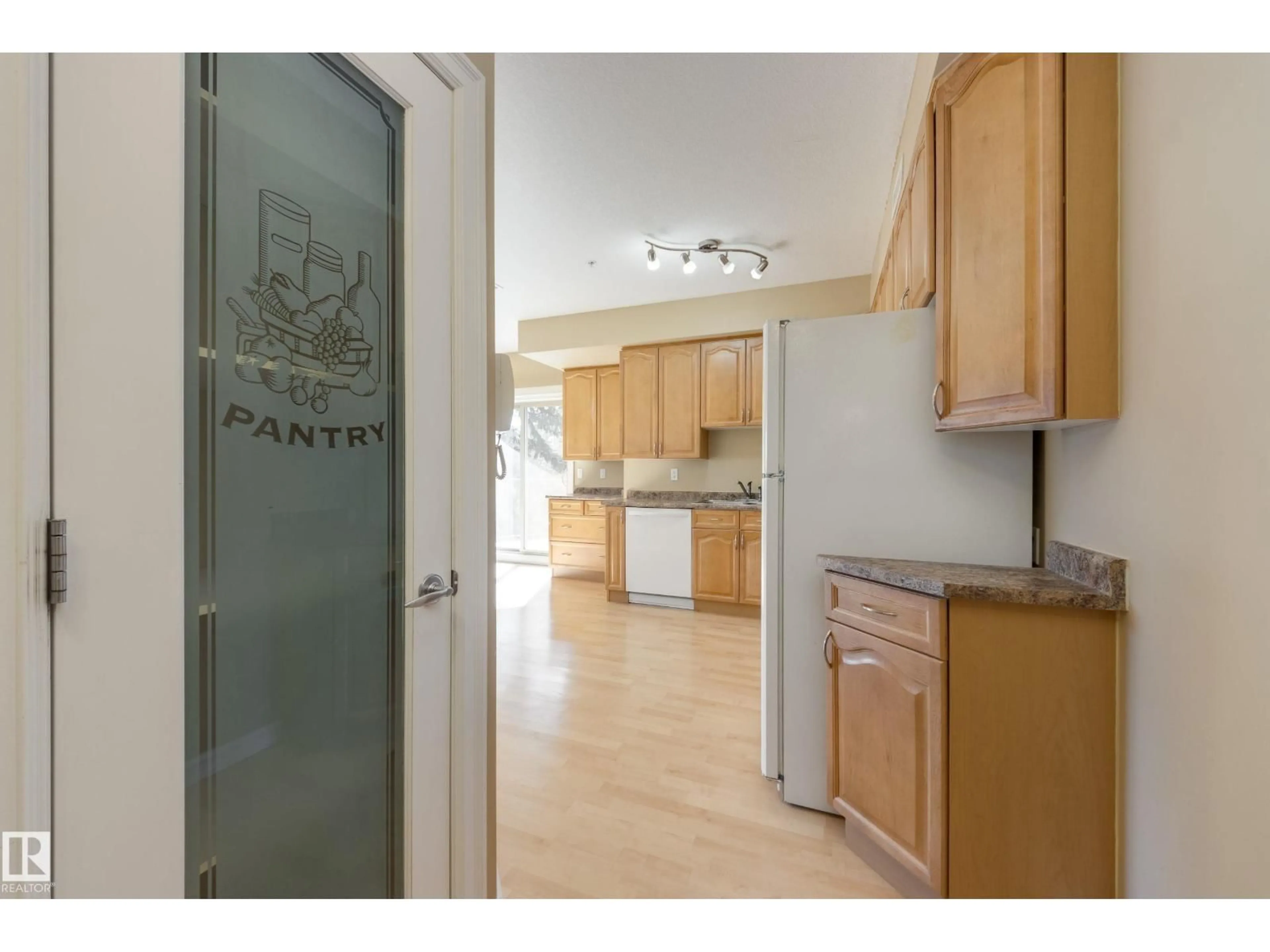 Standard kitchen, unknown for #301 - 10630 78 AV, Edmonton Alberta T6E1P5