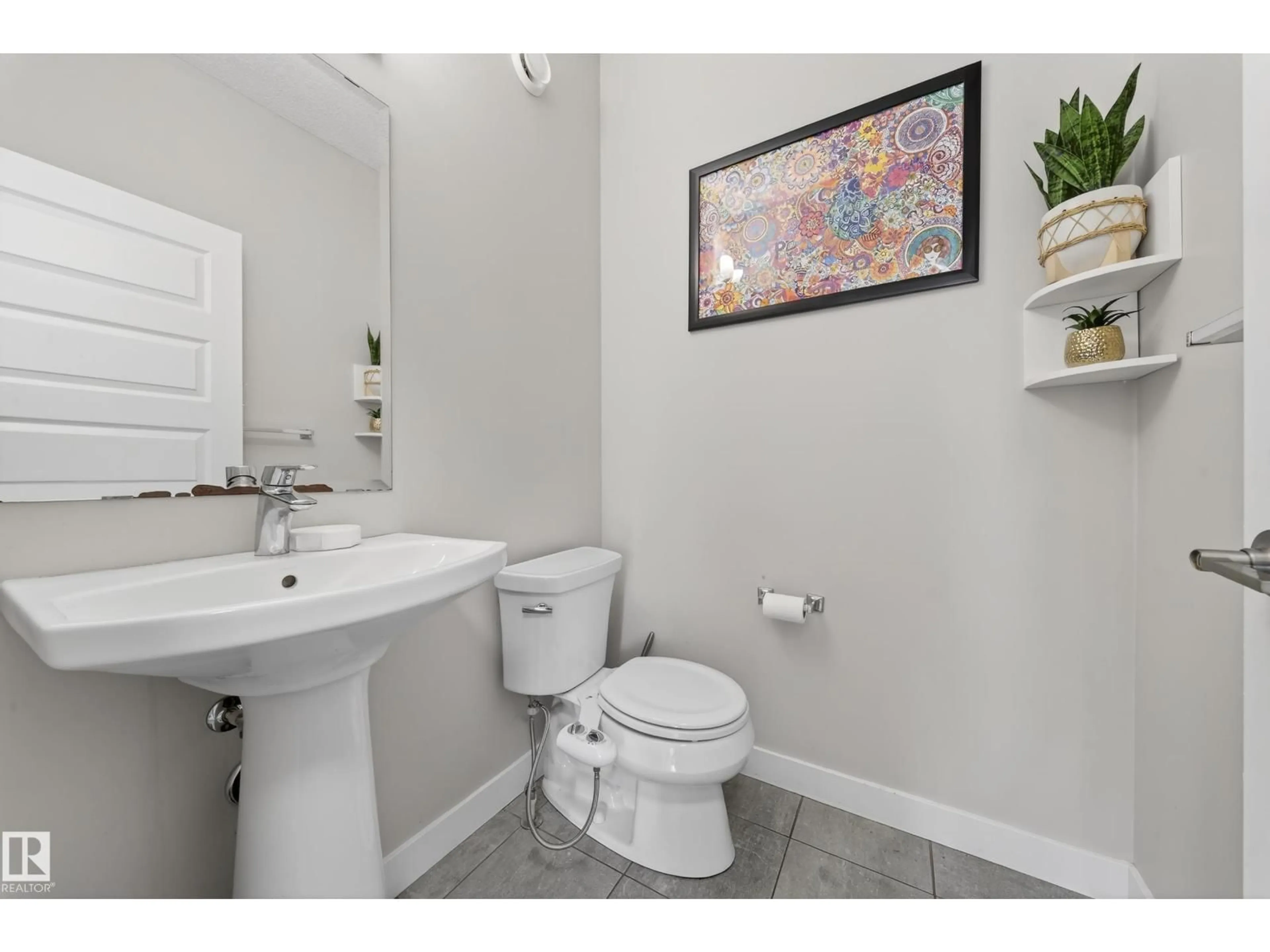 Standard bathroom, ceramic/tile floor for 1234 DANIELS CR, Edmonton Alberta T6W3V6