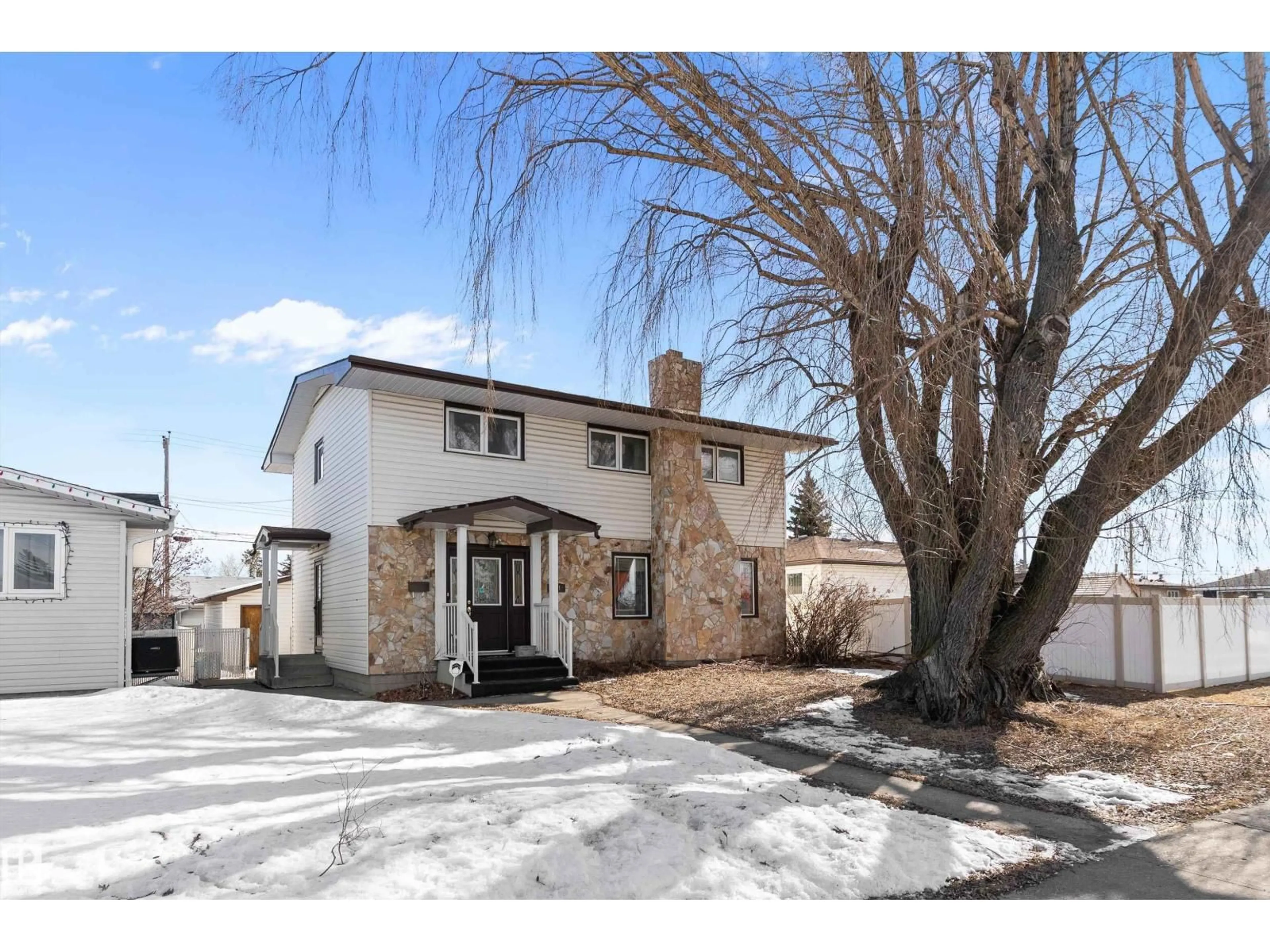 Unknown for 13315 96 ST, Edmonton Alberta T5E4B5