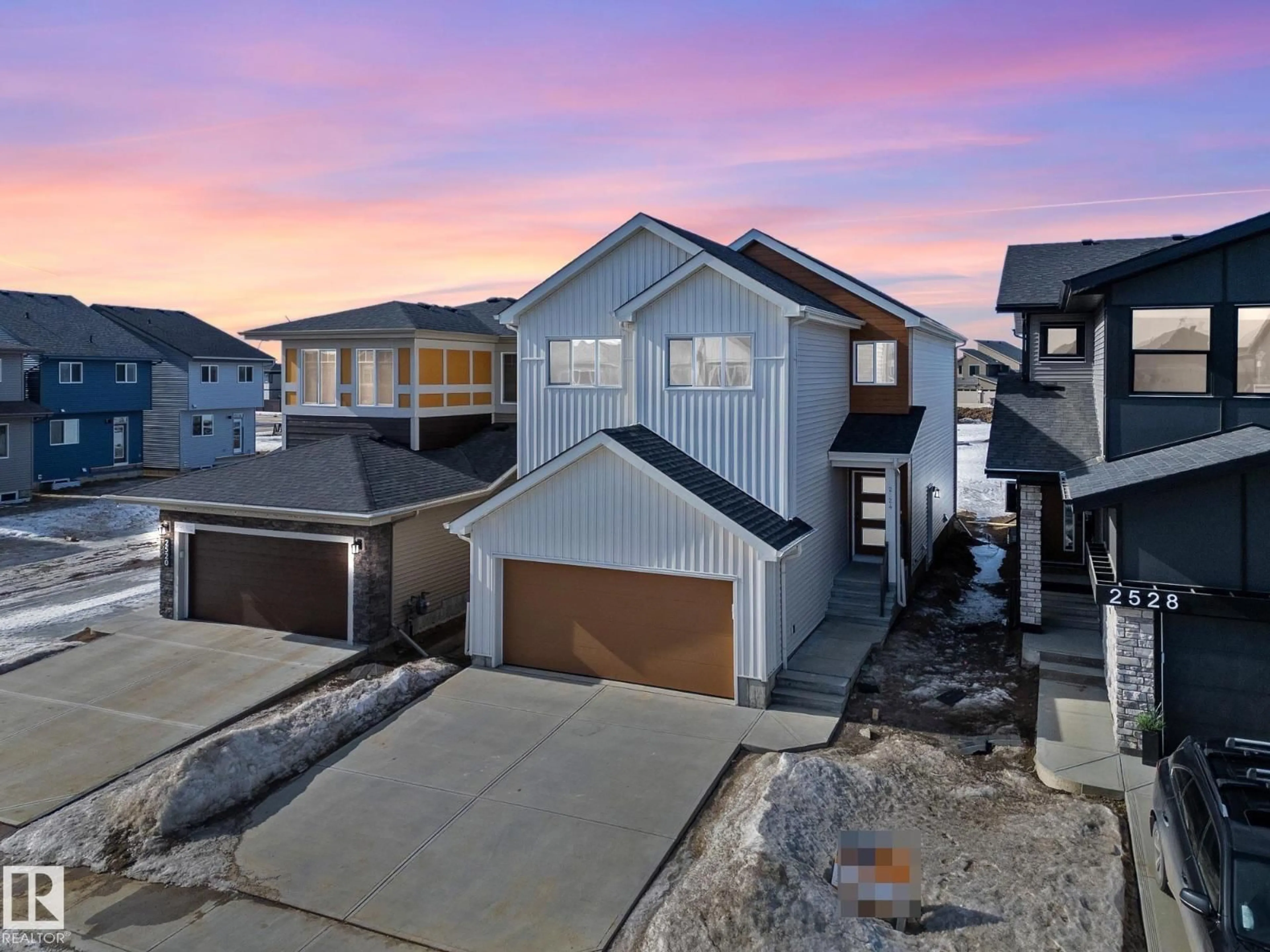 A pic from outside/outdoor area/front of a property/back of a property/a pic from drone, street for NW - 2524 211 ST, Edmonton Alberta T6M3H1