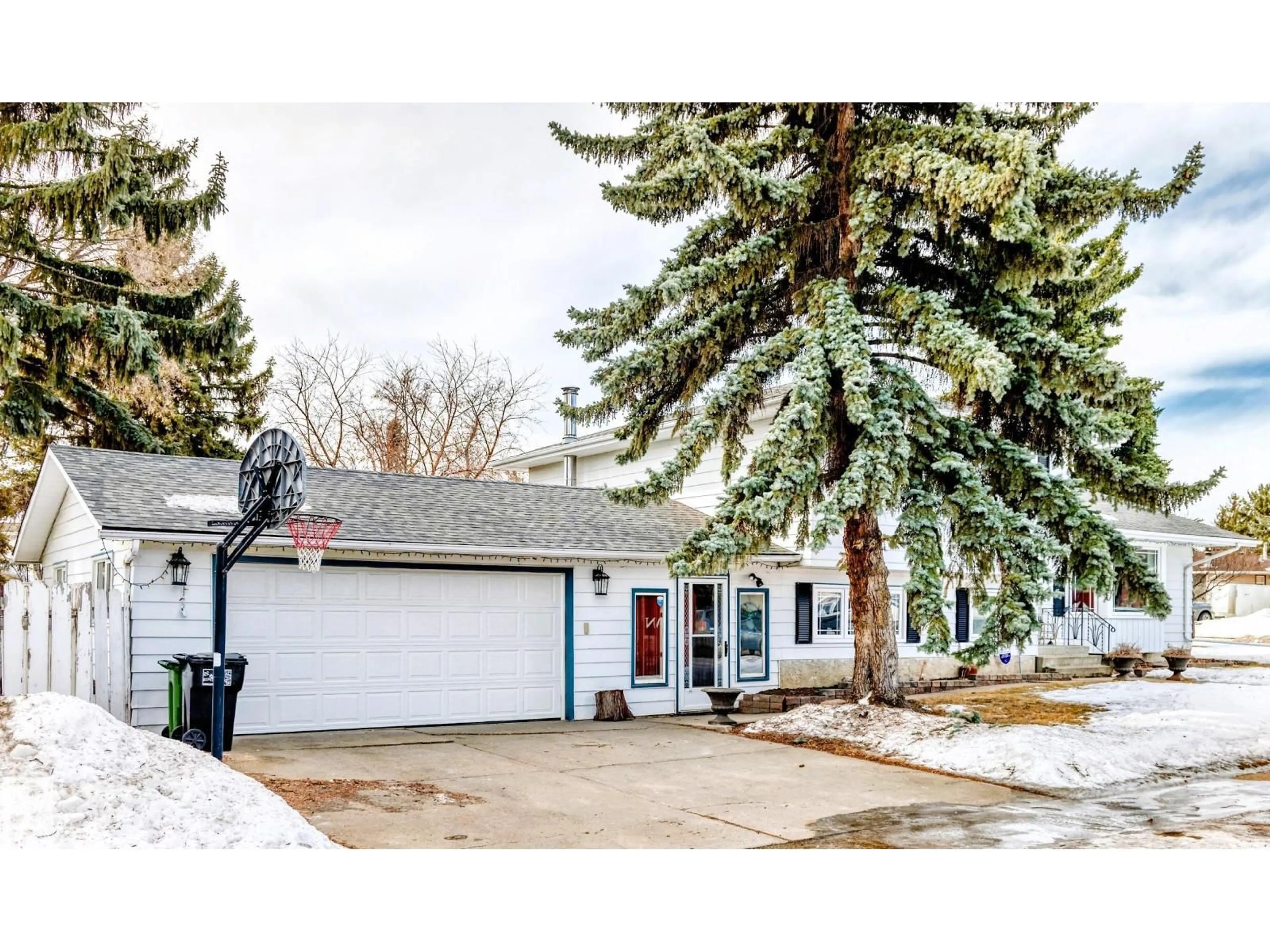 Unknown for 17427 78 AV, Edmonton Alberta T5T0A9