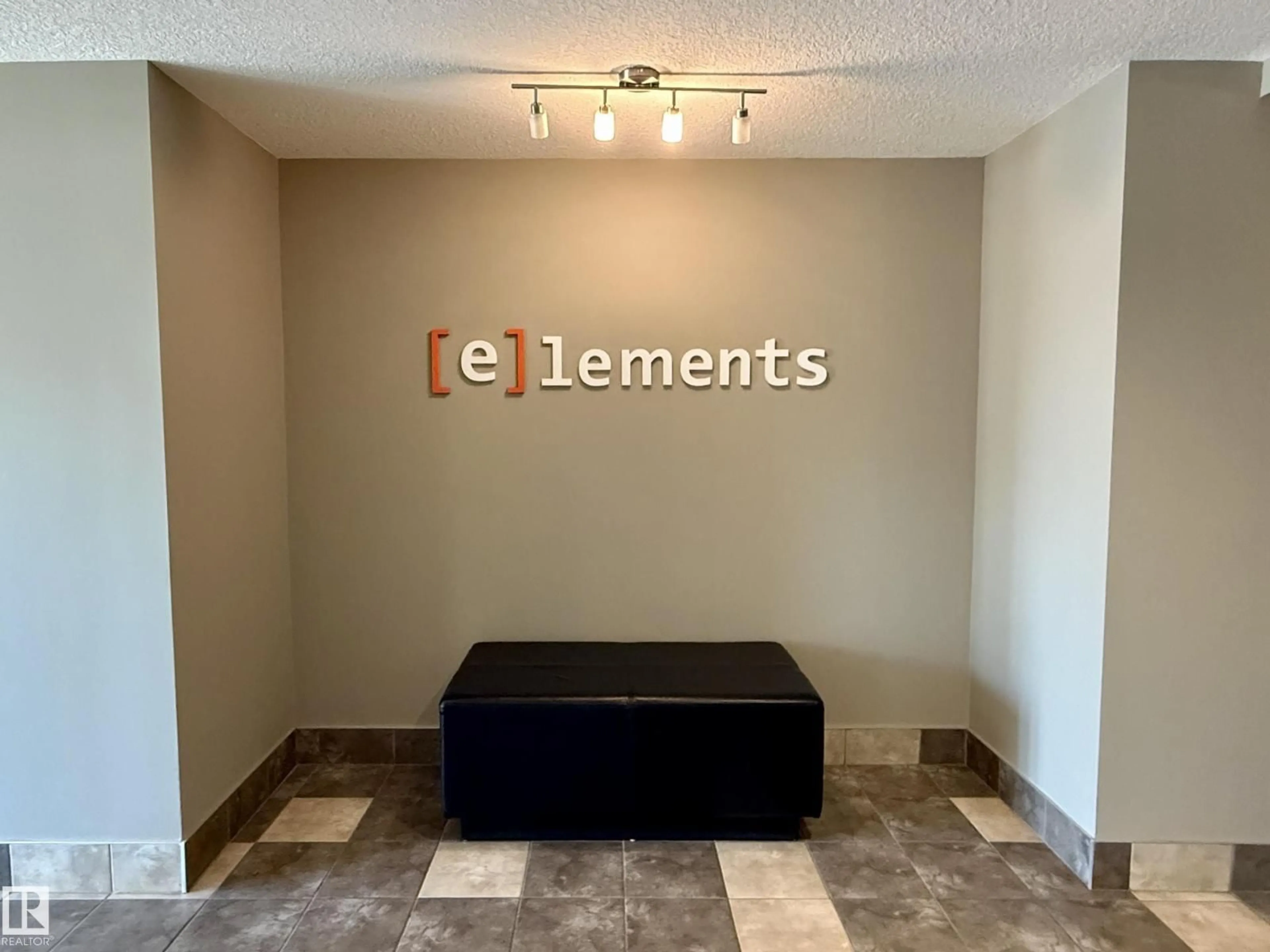 Unknown for 142 - 405 EBBERS BV, Edmonton Alberta T5Y3W2