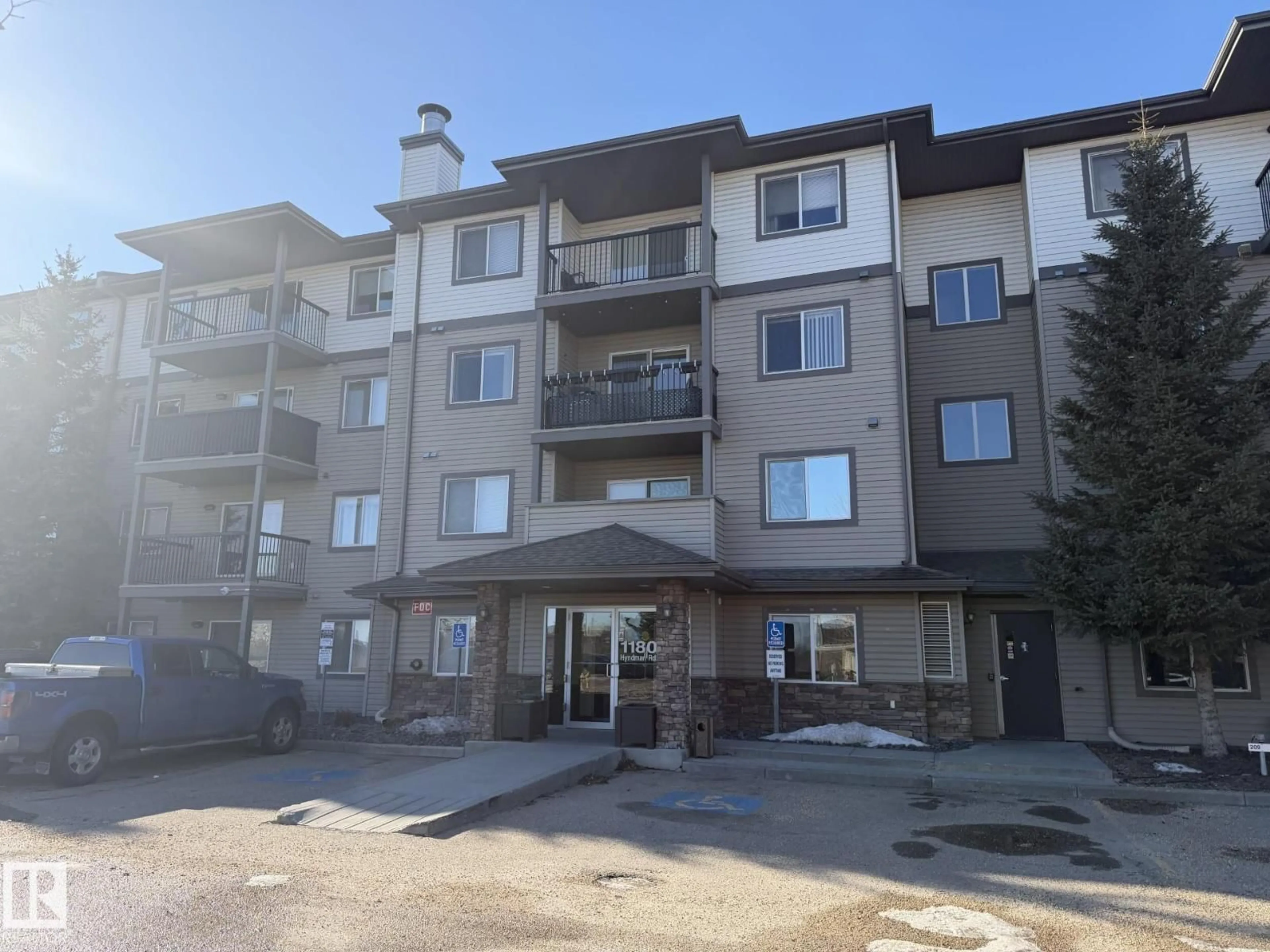 A pic from outside/outdoor area/front of a property/back of a property/a pic from drone, building for 1180 - 420 HYNDMAN RD, Edmonton Alberta T5A0P8