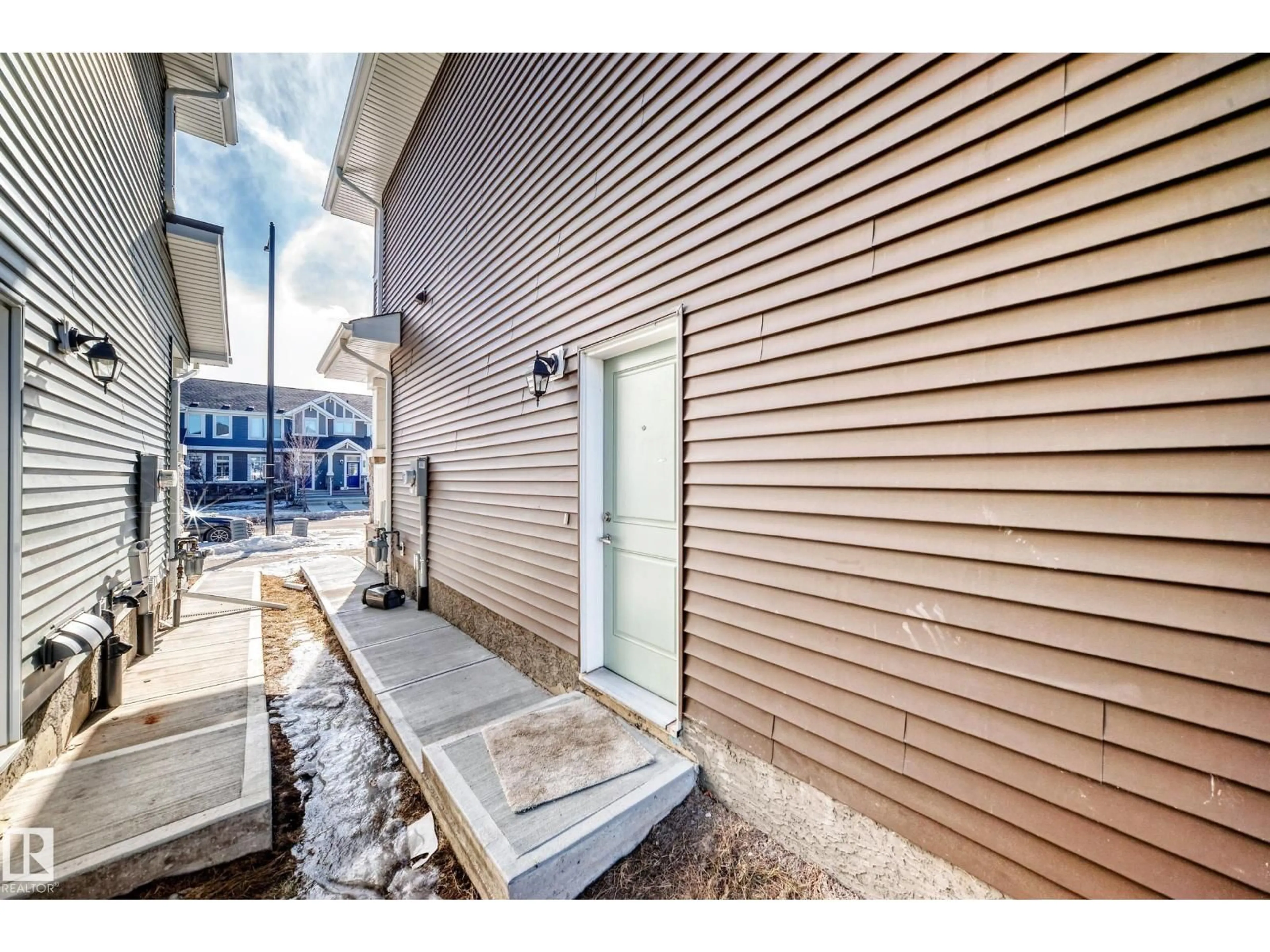 Unknown for 572 GLENRIDDING RAVINE DR, Edmonton Alberta T6W4P1