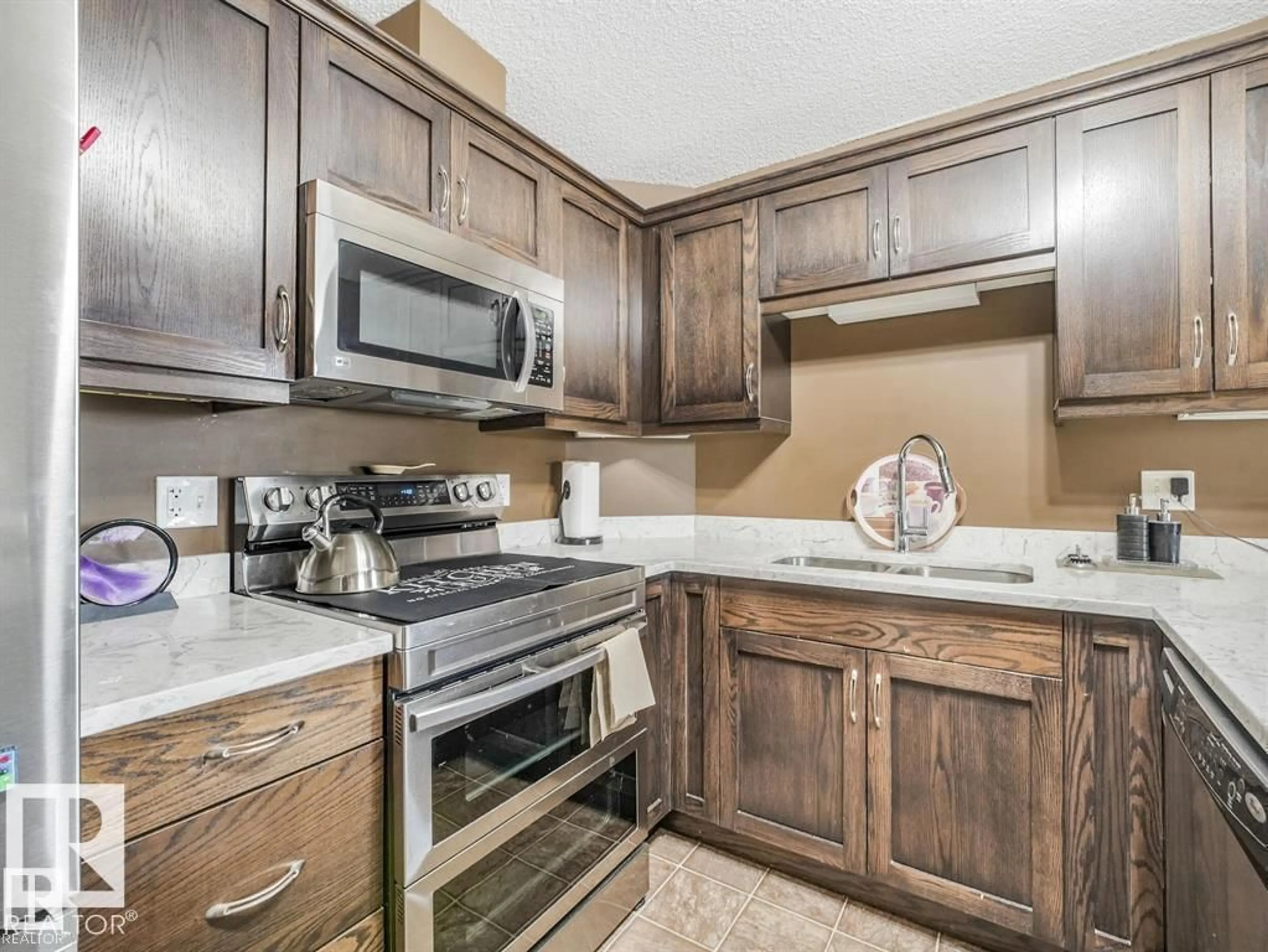 Standard kitchen, unknown for #435 - 1520 HAMMOND GA, Edmonton Alberta T6M0J4