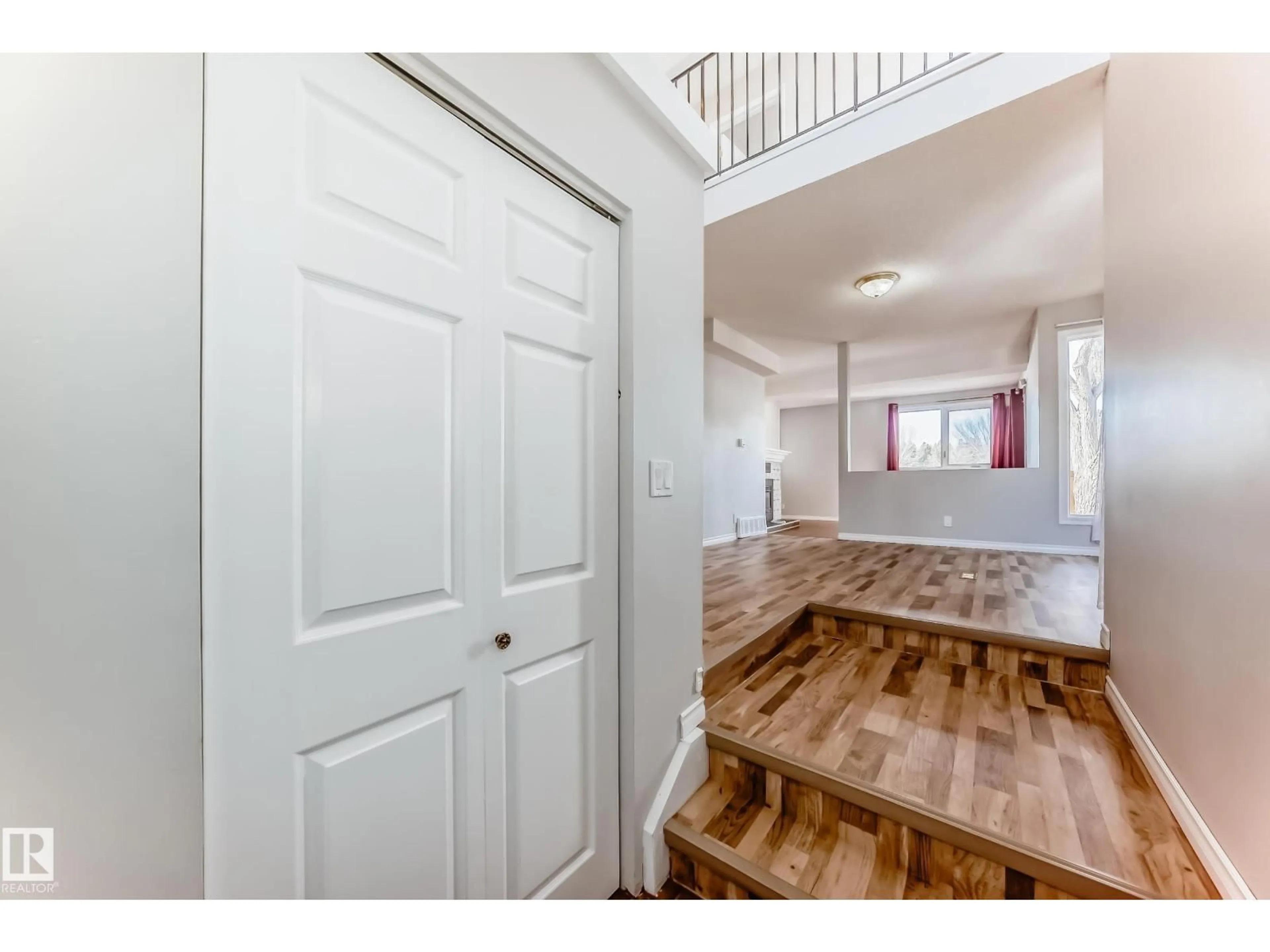 Indoor entryway for NW - 14934 43 AV, Edmonton Alberta T6H5S1