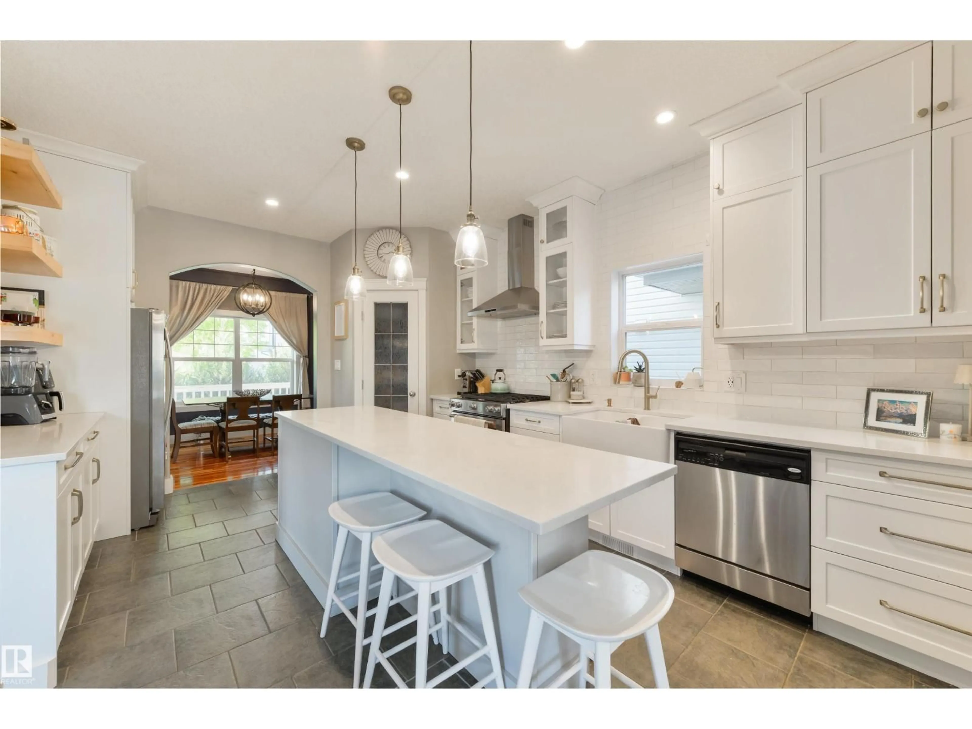 Open concept kitchen, ceramic/tile floor for 5418 THIBAULT WD, Edmonton Alberta T6R3J1