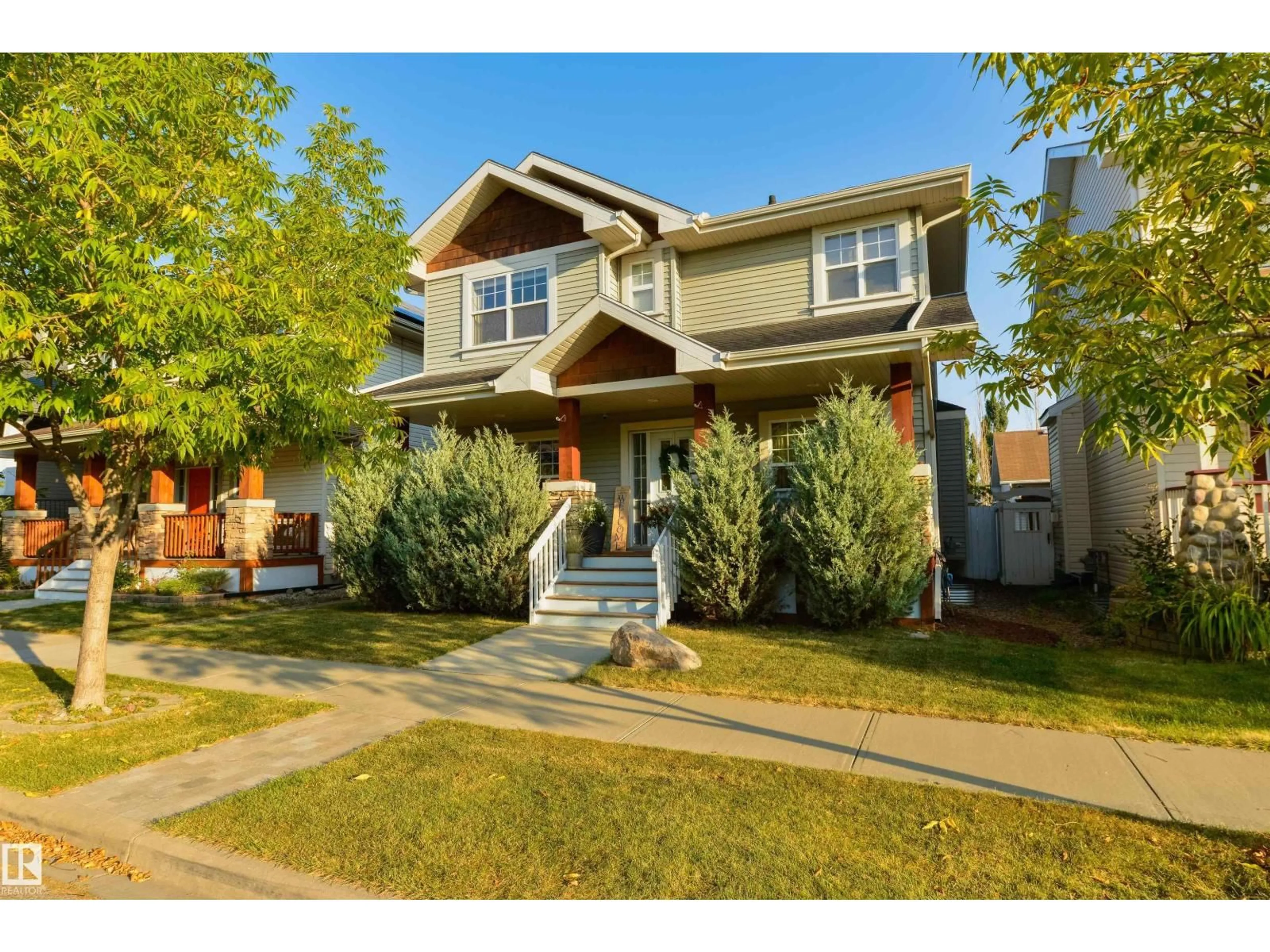 Home with vinyl exterior material, street for 5418 THIBAULT WD, Edmonton Alberta T6R3J1