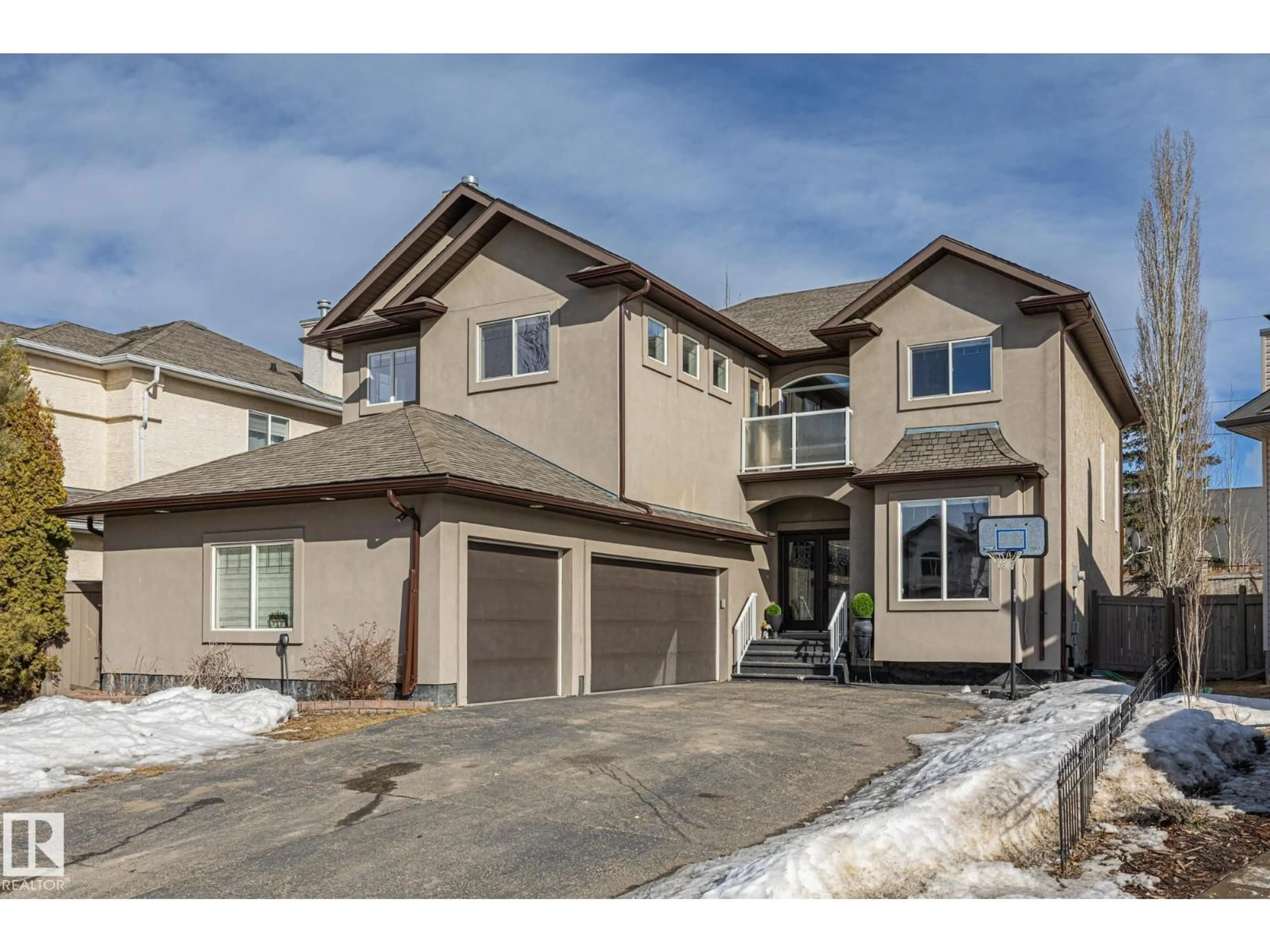 Unknown for 727 107A ST, Edmonton Alberta T6W1G4