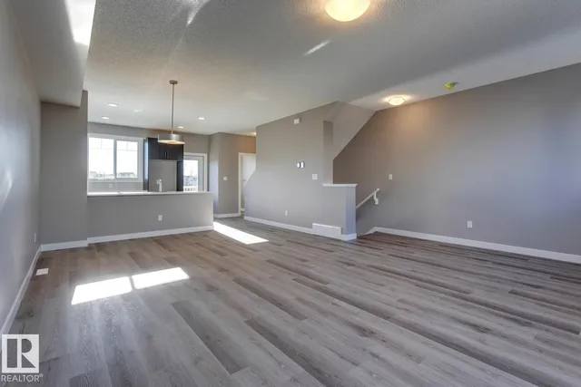 48 13139 205 ST NW, Edmonton 5