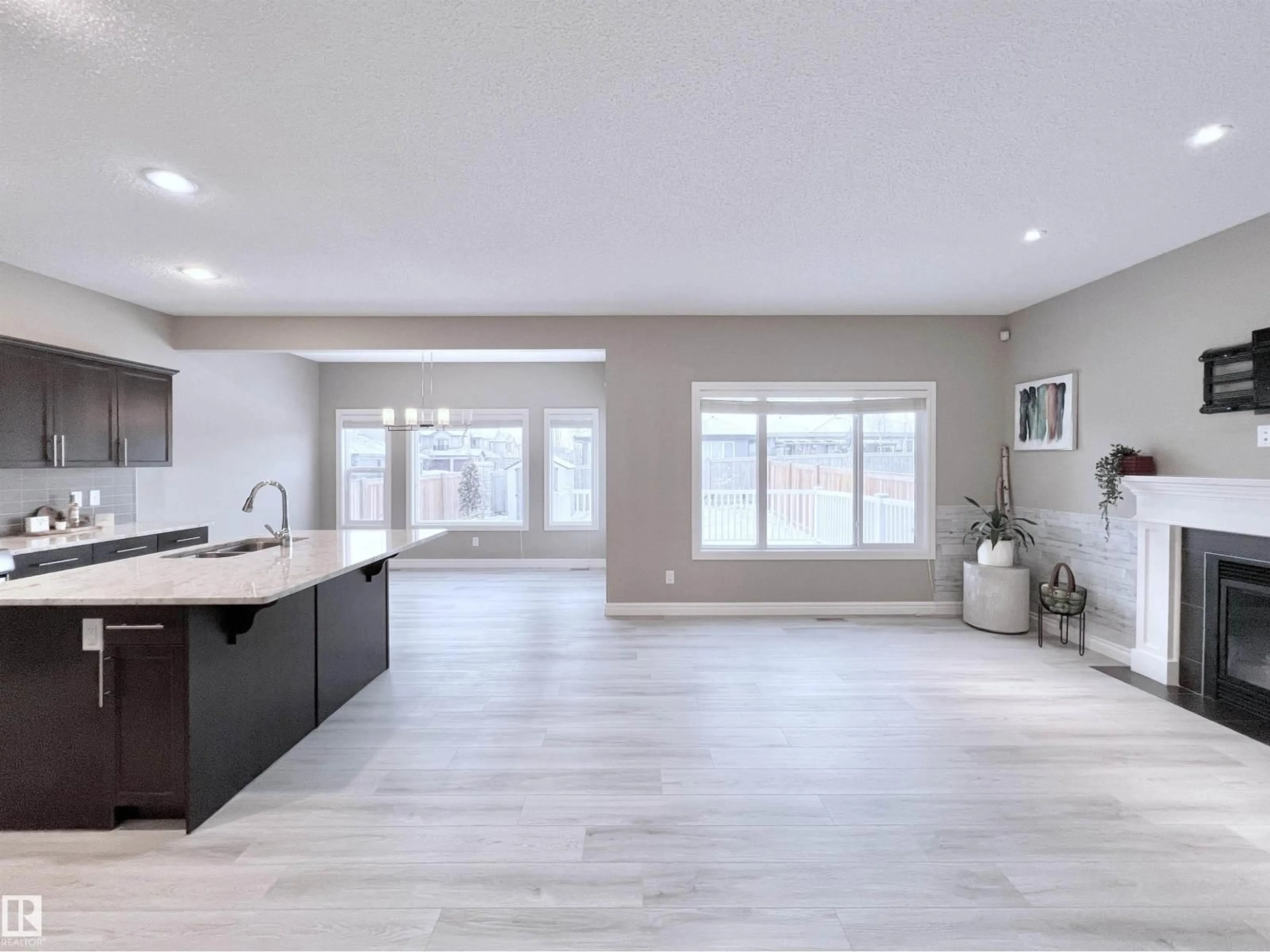 Open concept kitchen, ceramic/tile floor for 4604 WESTCLIFF PT, Edmonton Alberta T6W2S9