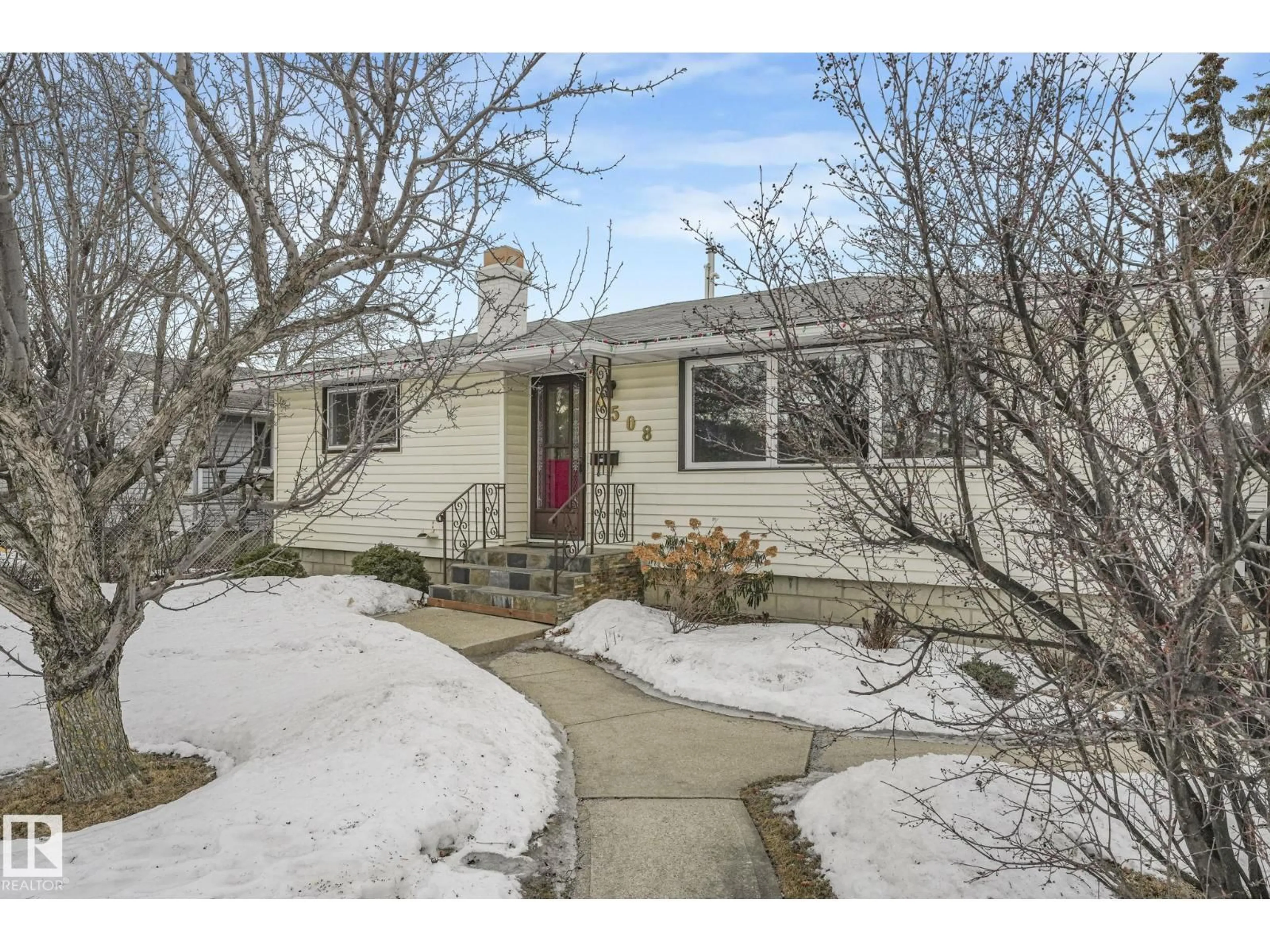 Unknown for 9508 OTTEWELL RD, Edmonton Alberta T6B2E5