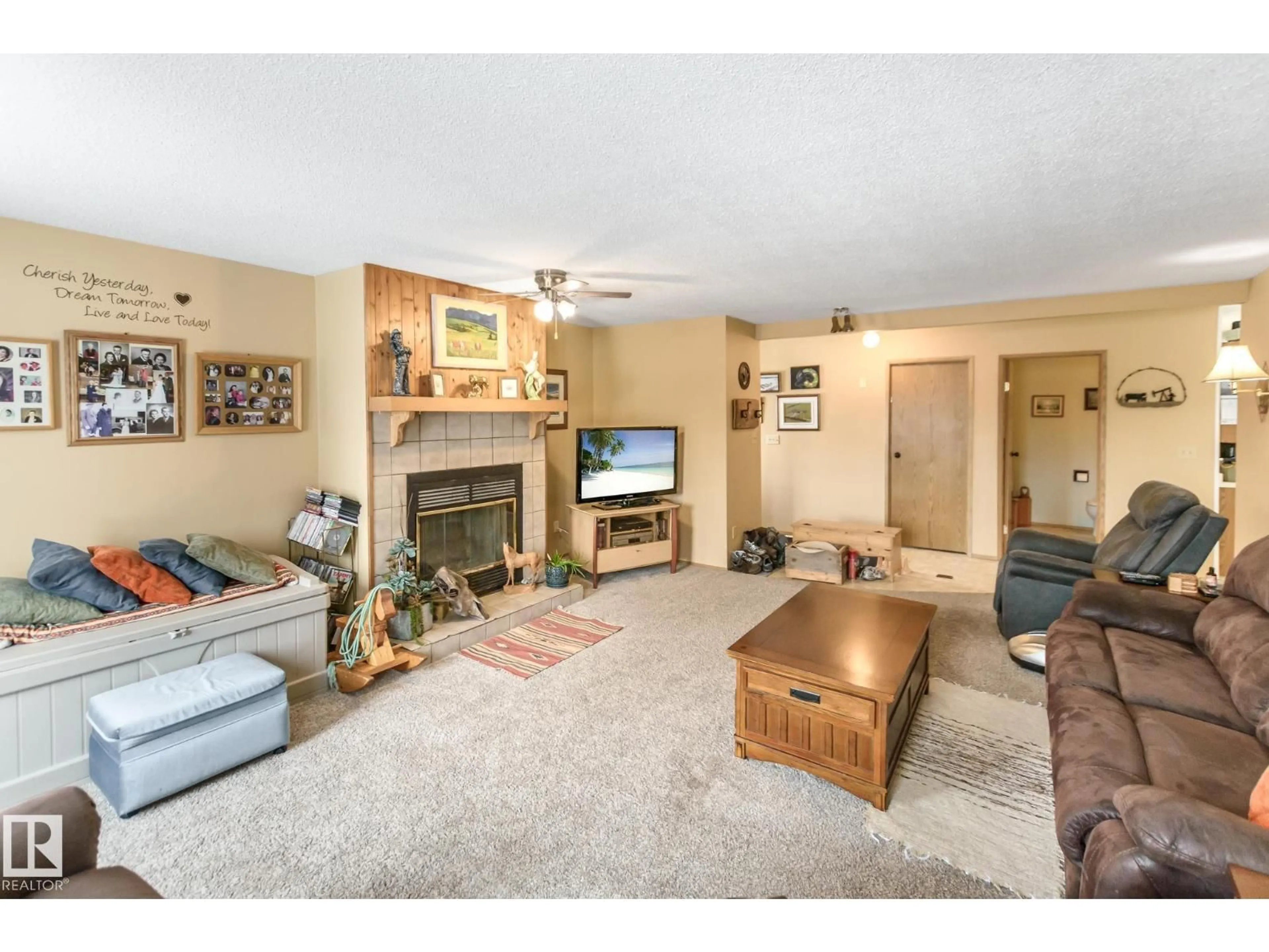 Living room with furniture, unknown for 60429 RGE RD 461, Rural Bonnyville M.D. Alberta T9N2H1