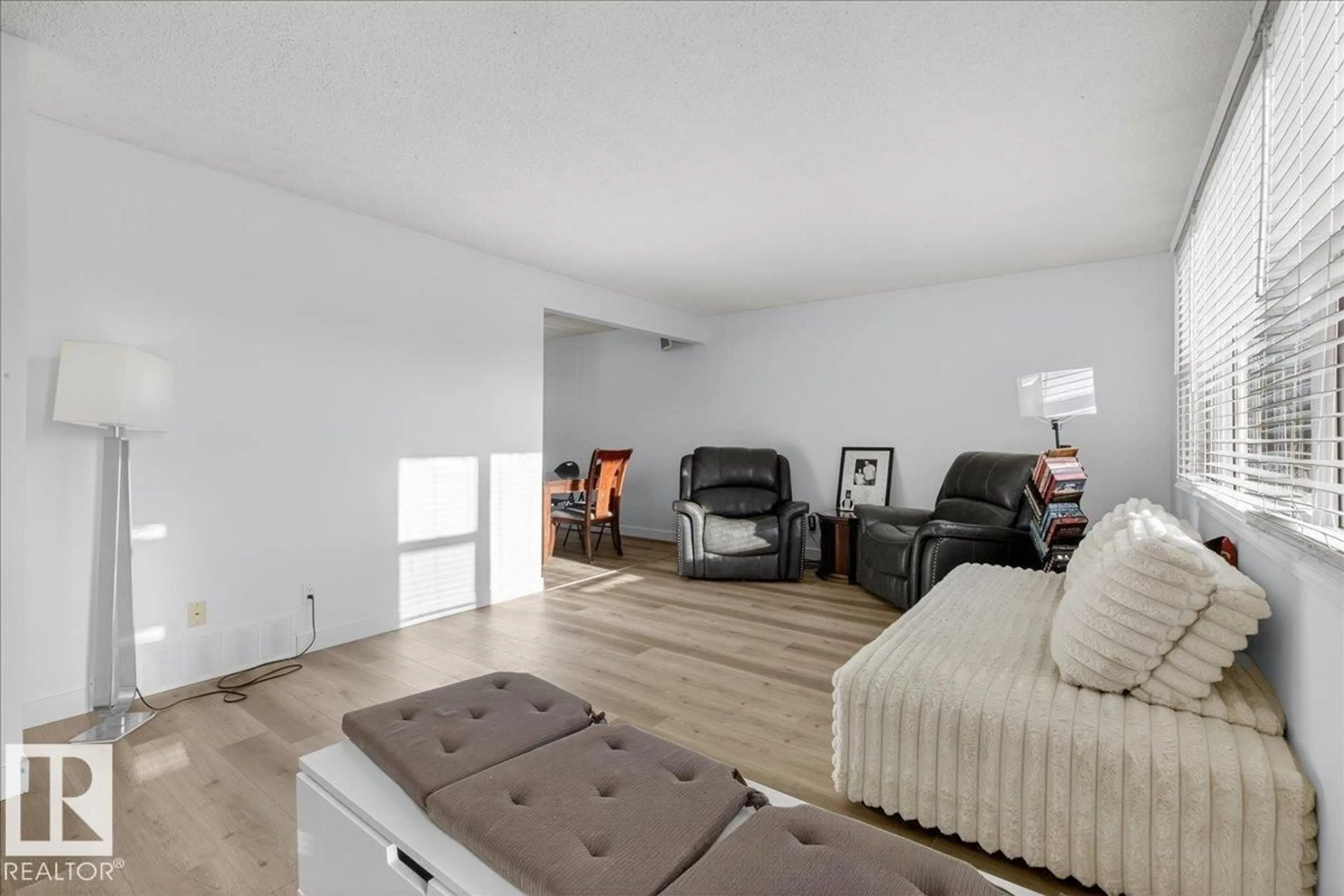 Living room with furniture, unknown for 4720 47 ST, Gibbons Alberta T0A1N0