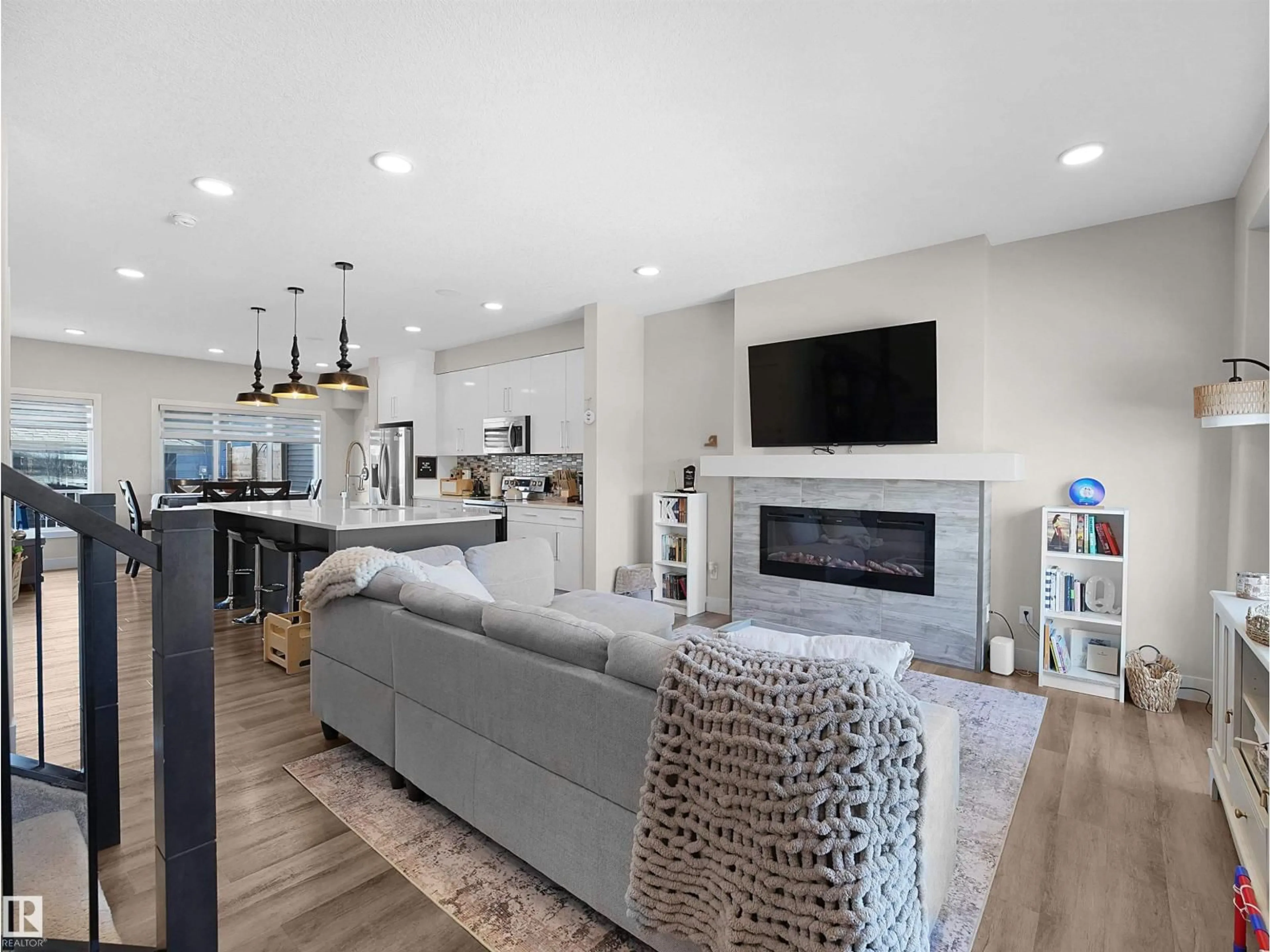 Open concept kitchen, unknown for SW - 8103 ORCHARDS GREEN GR, Edmonton Alberta T6X2N7